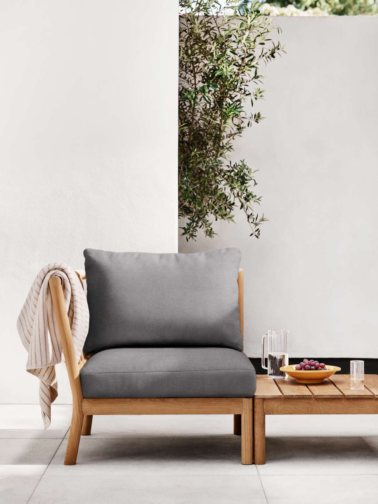 Tradition Lounge Table H 27 cm Skagerak by Fritz Hansen
