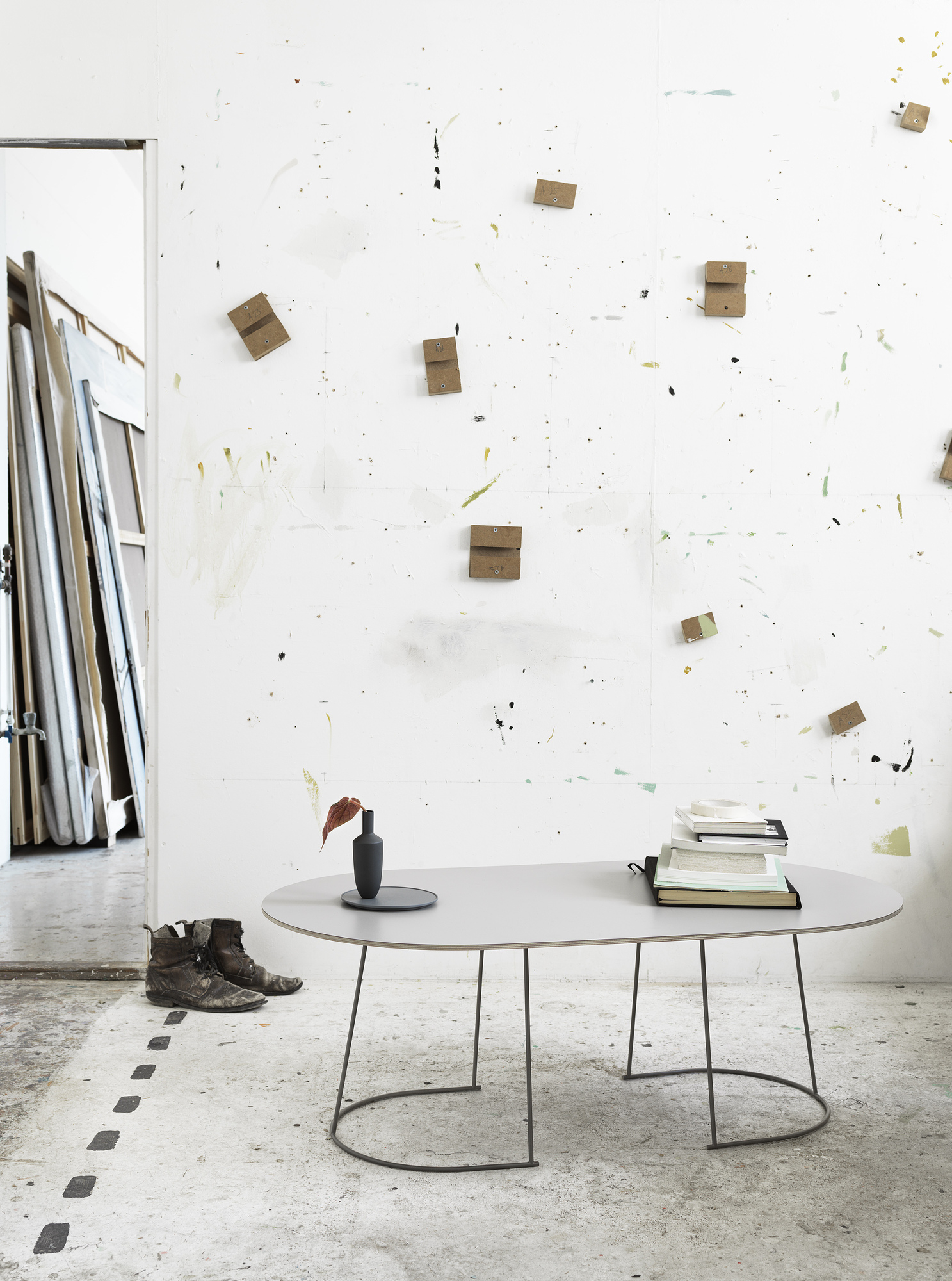 Airy Coffee Table Large Coffee Table Muuto