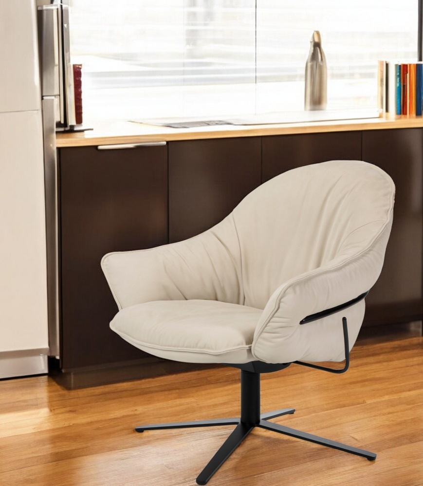 Marie Lounge Chair Armchair Freifrau Manufaktur 