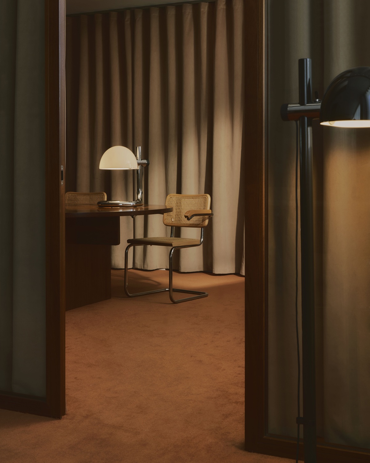 Lauro M table lamp marset