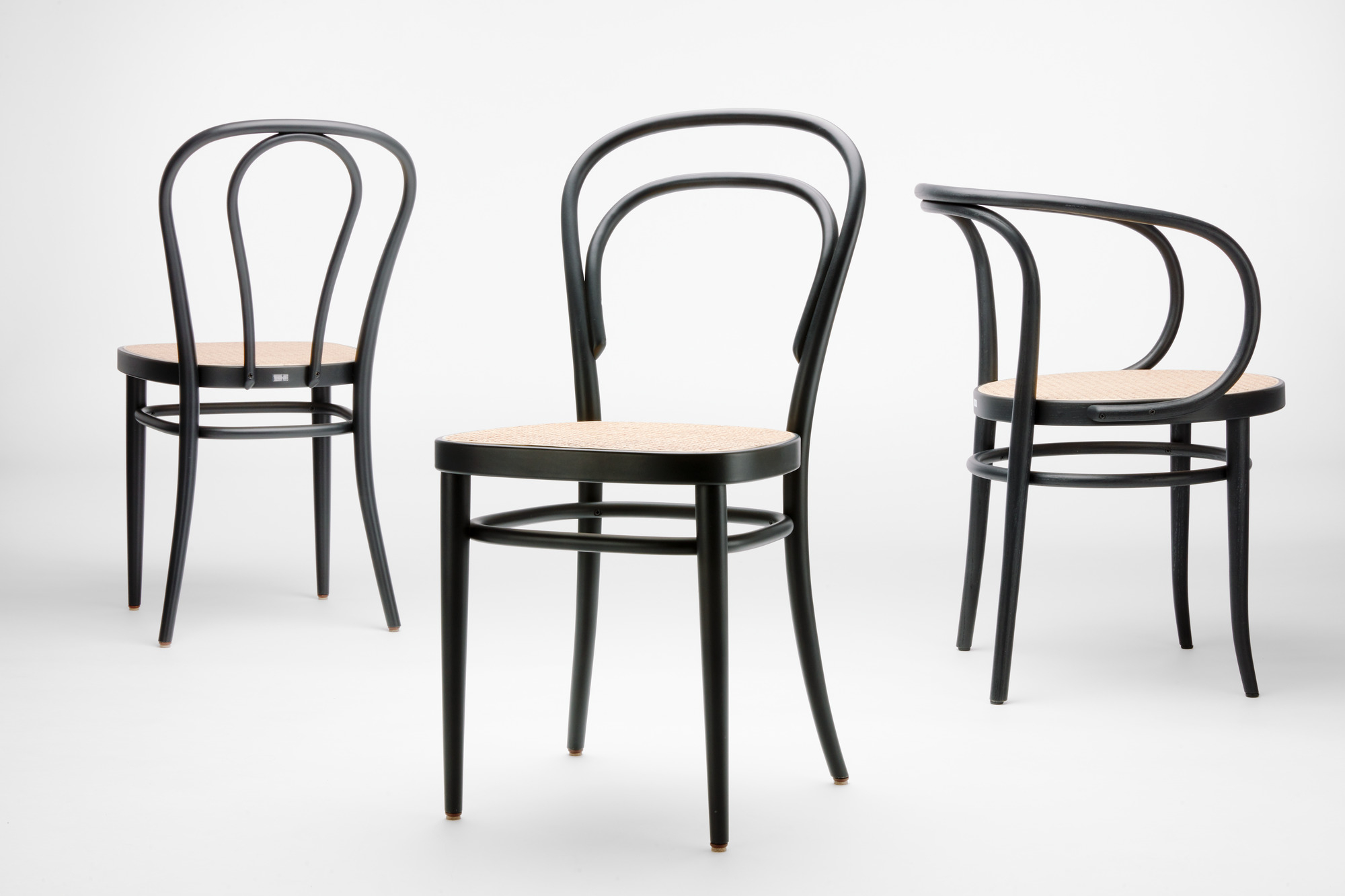 214 Bentwood chair - coffee house chair Thonet