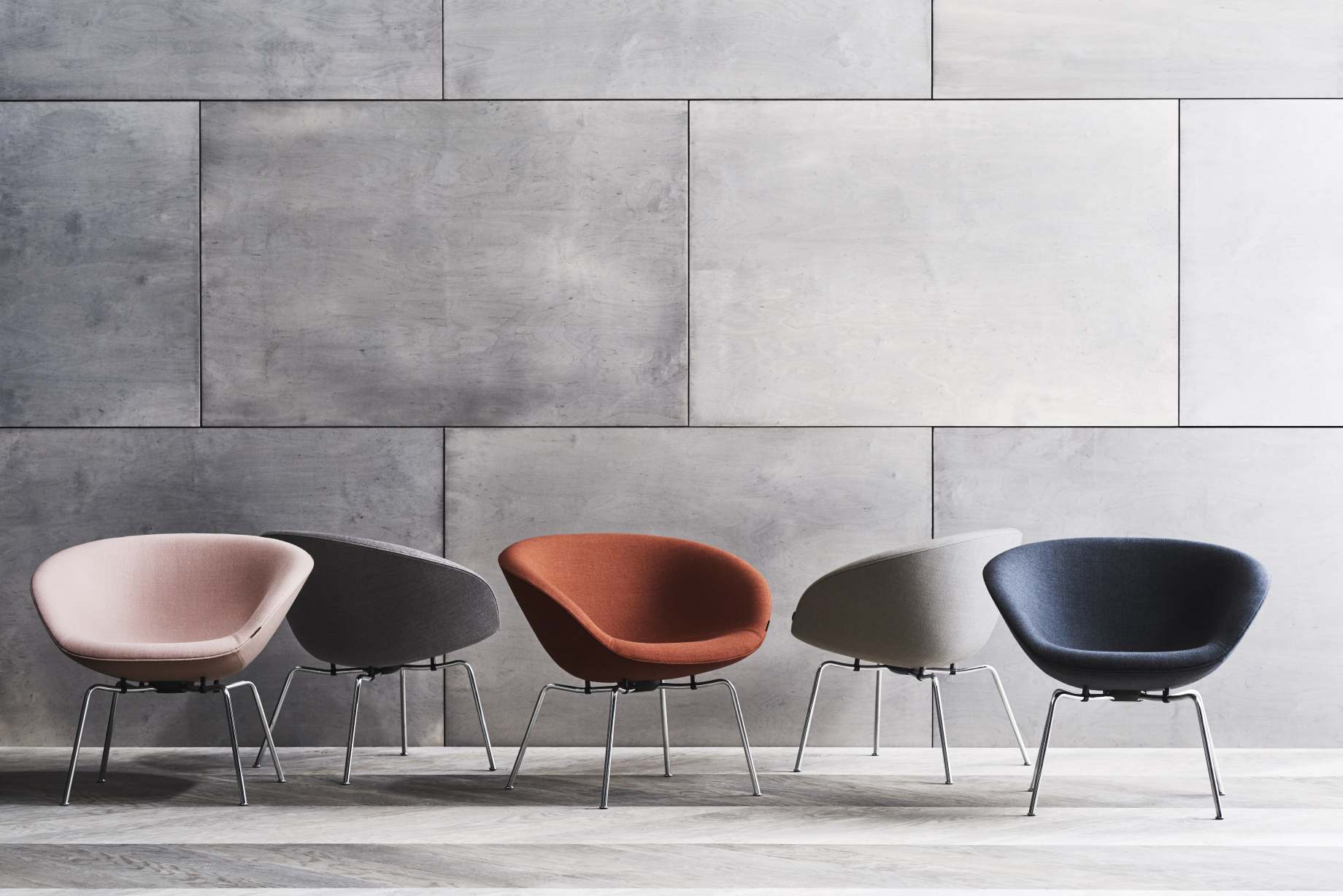 Dot Armchair Fritz Hansen