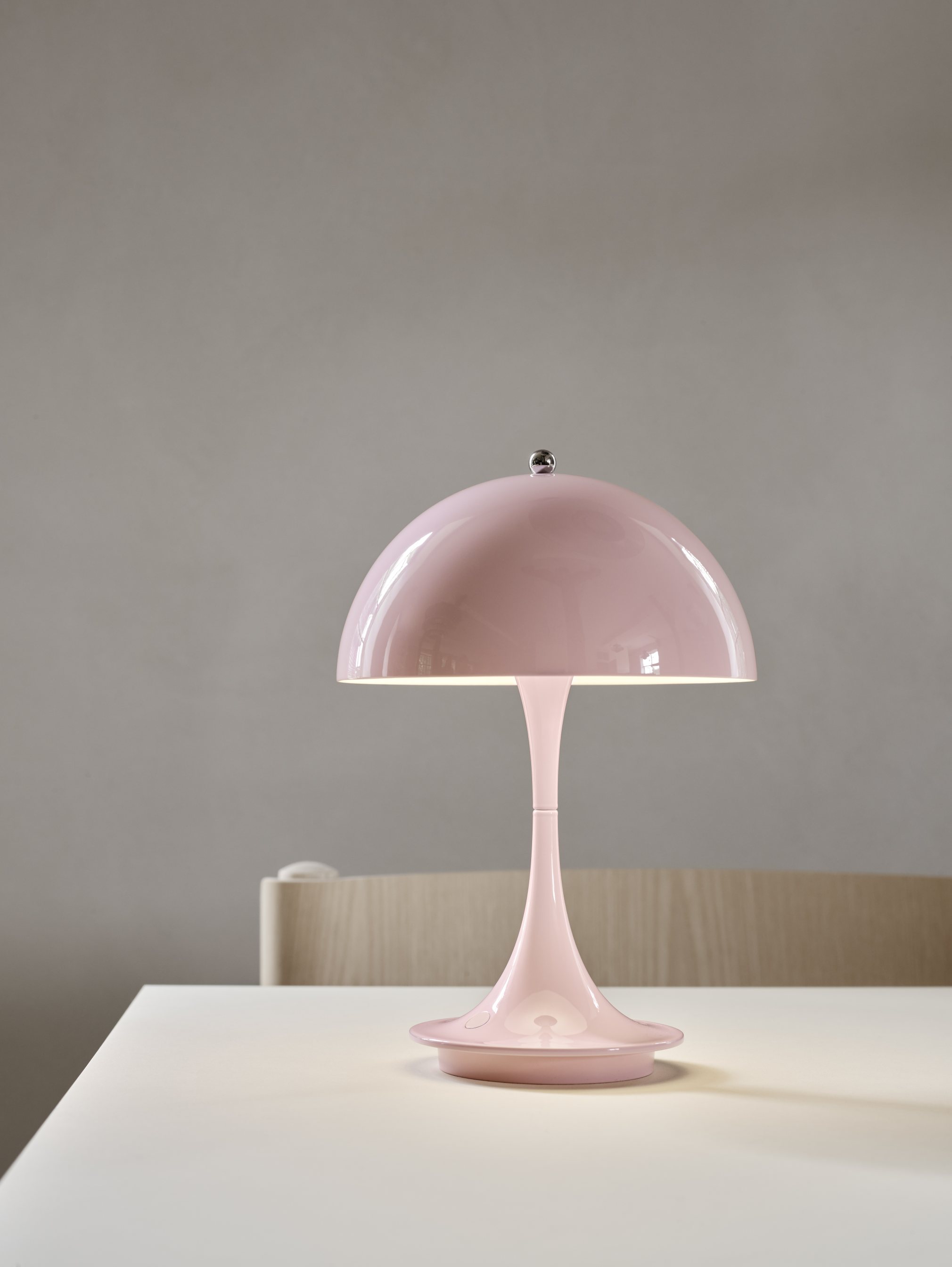 Panthella 160 Portable rechargeable LED table lamp Indoor/Outdoor Louis Poulsen SINGLE PIECES