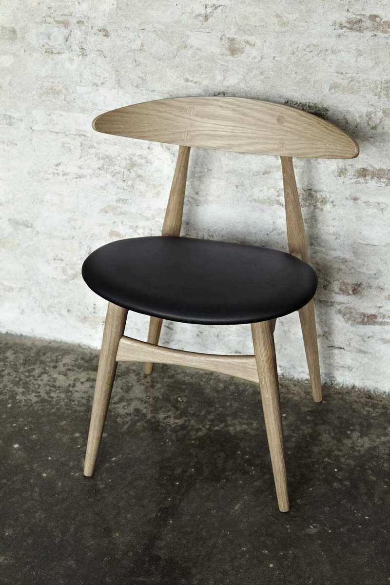 CH33P Chair upholstered Carl Hansen & Søn