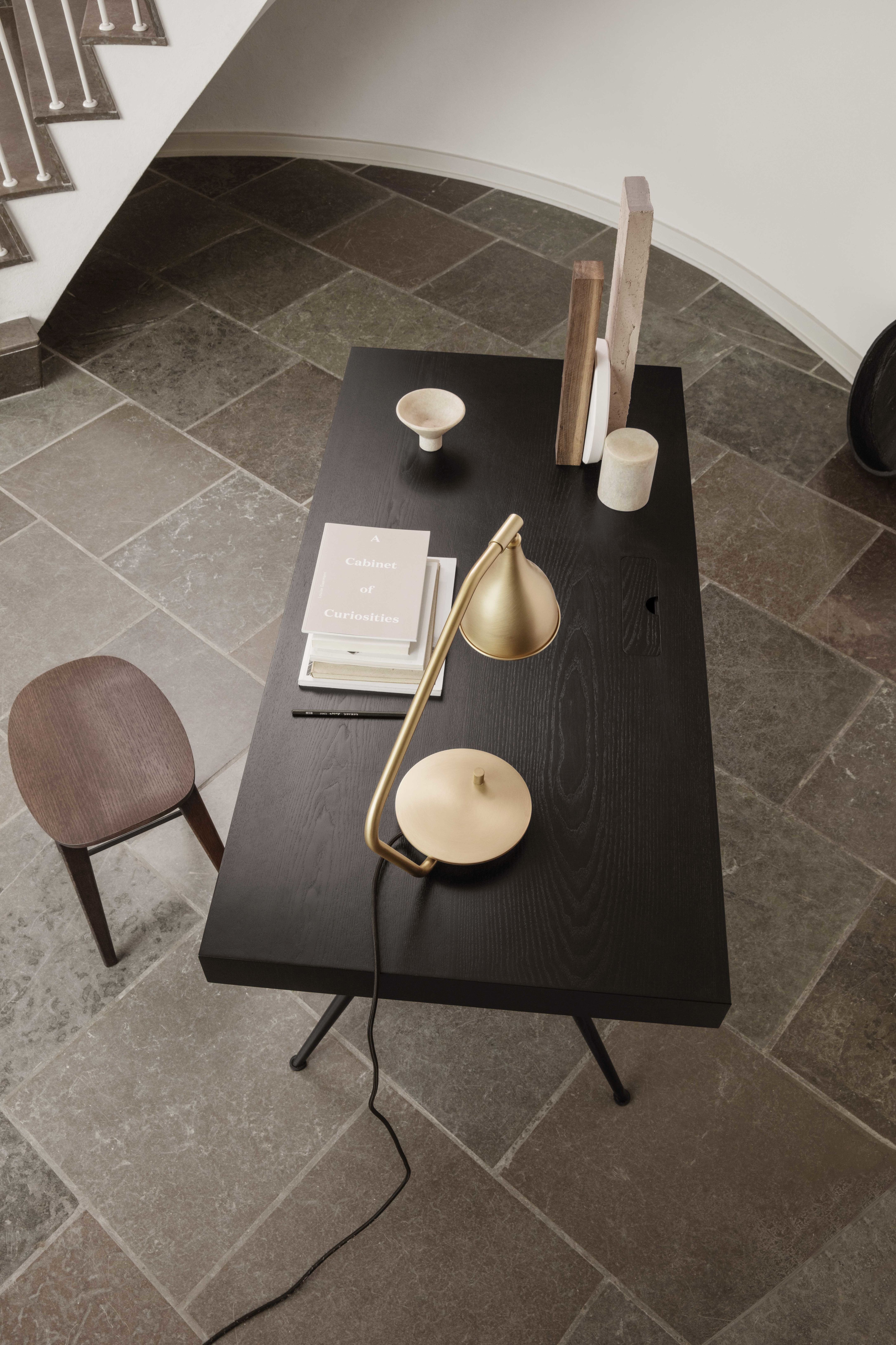 JFK Office Desk with Standard Legs Norr11