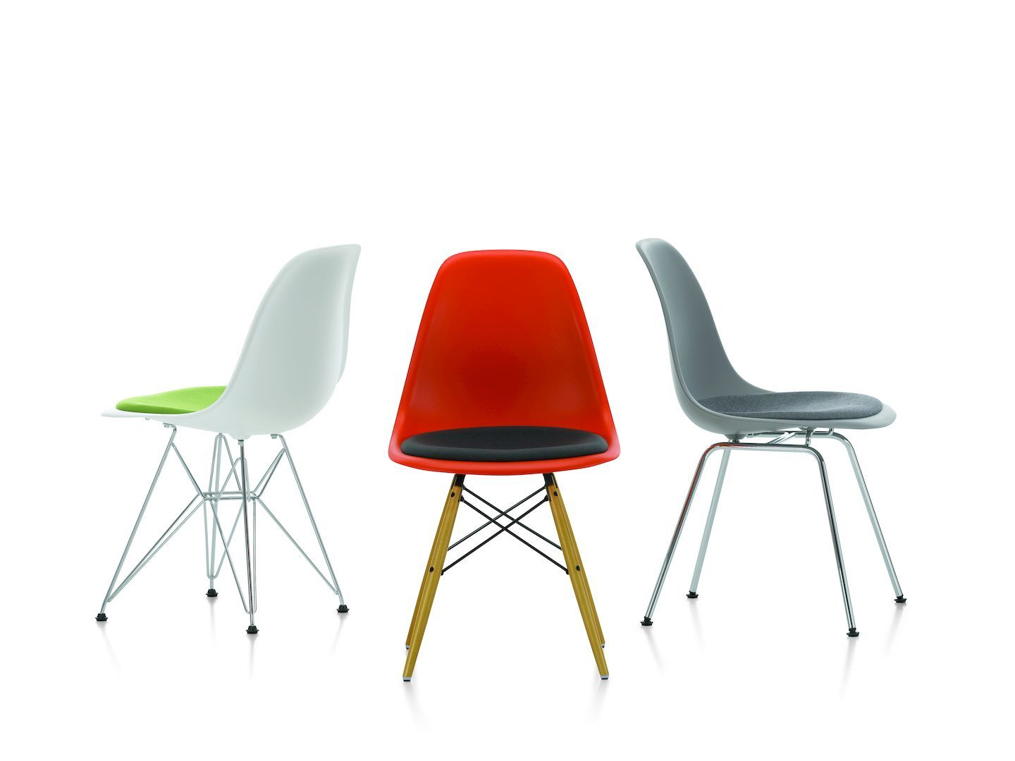 Eames Plastic Side Chair DSW Chair with Seat Cushion Vitra Eames Plastic Side Chair DSW Chair with Seat Cushion Vitra