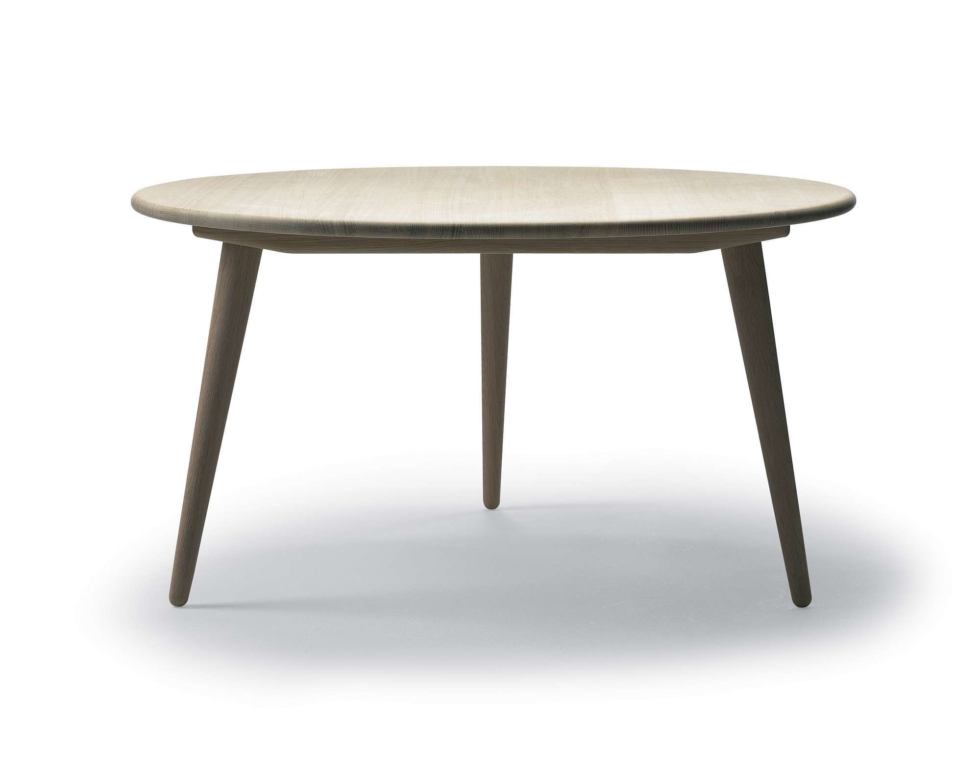 CH008 coffee / side table Carl Hansen & Søn