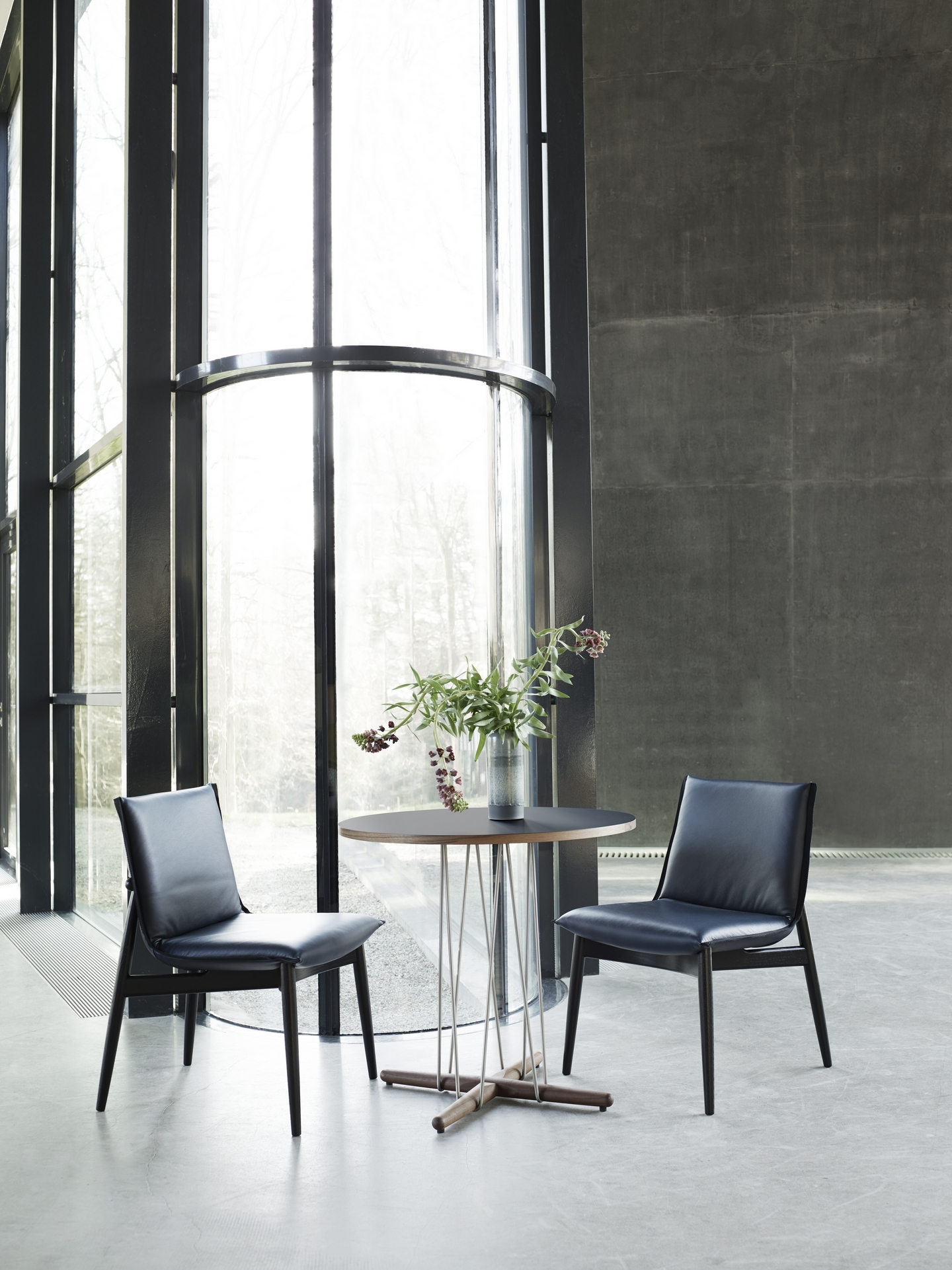 E020 Embrace Table Oak Carl Hansen & Søn