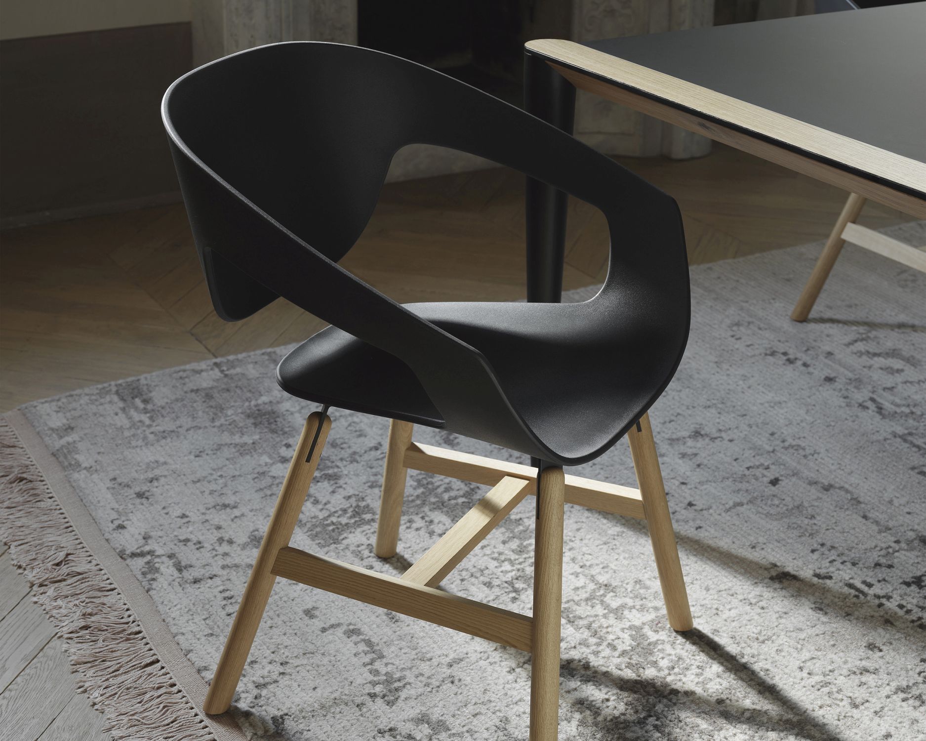 Vad Wood Chair Set of 2 walnut / black Casamania Horm 