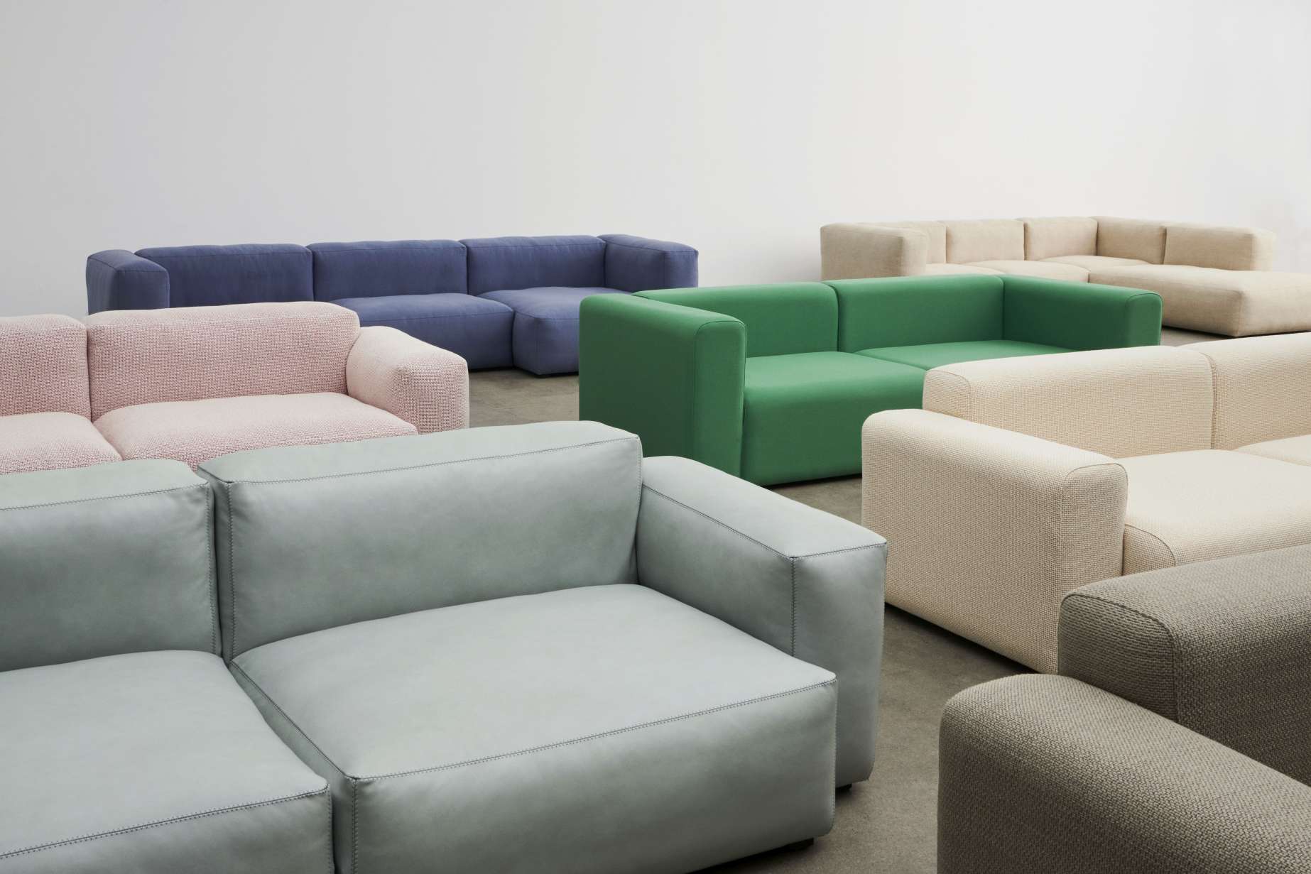 Mags Soft Sofa 2.5 seater Combination 1 Low Armrest Hay