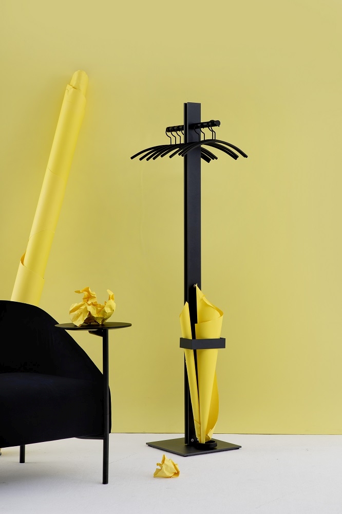 Standfree P coat-stand with umbrella stand Cascando
