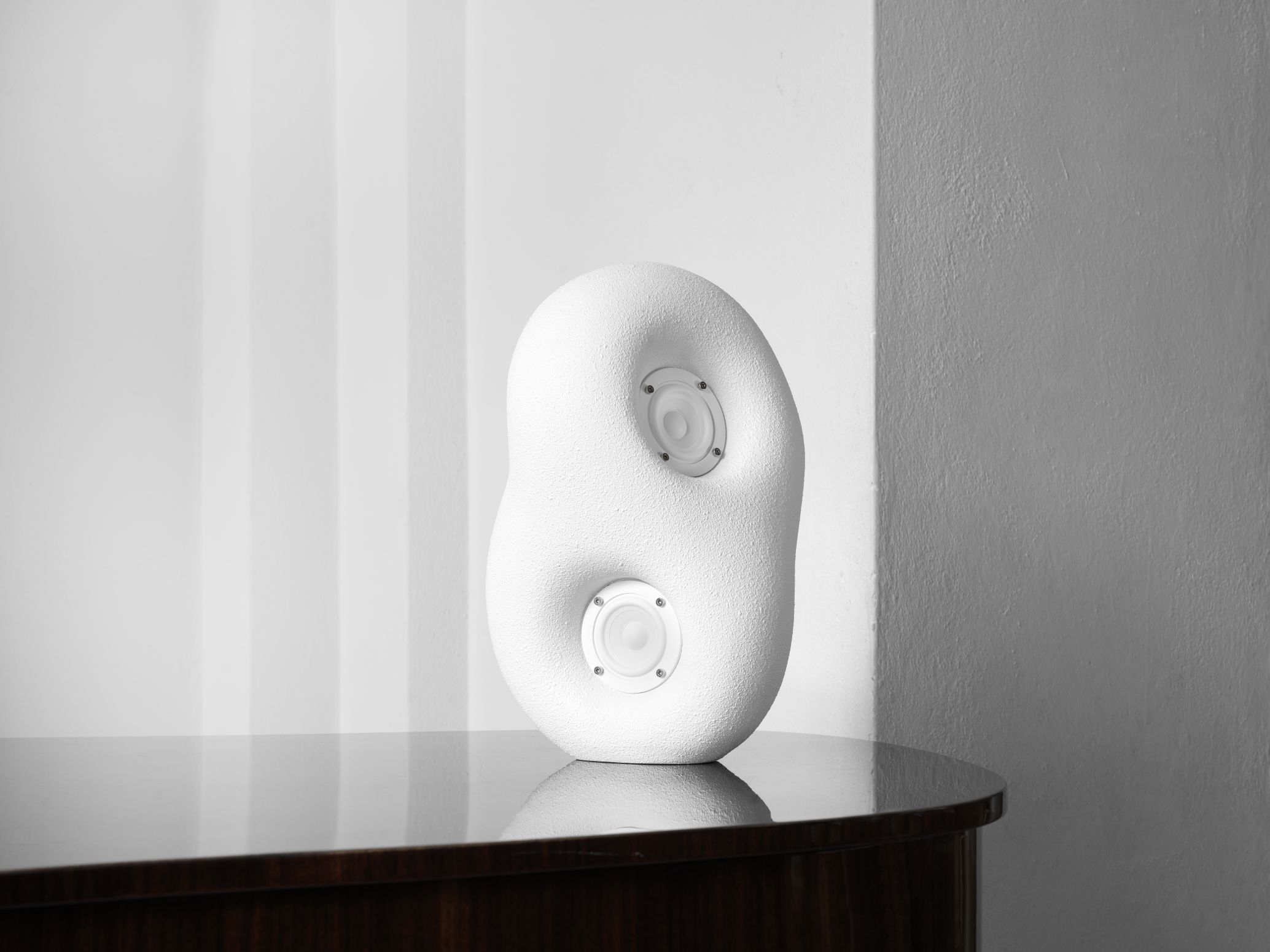 Acoustic sculpture Loudspeaker Transparent
