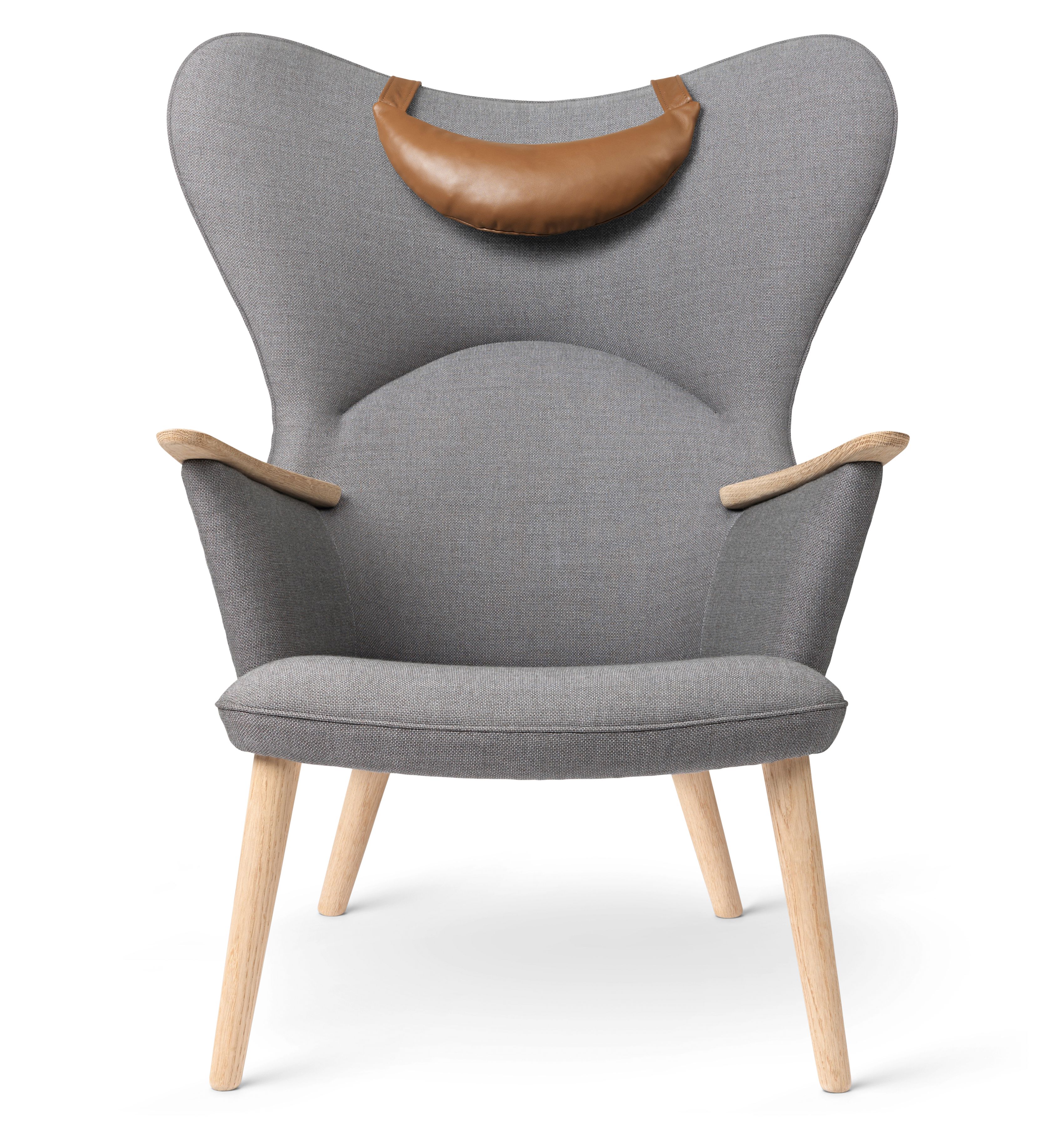 CH78 Mama Bear Chair Neck Pillow Passion Limited Edition Carl Hansen & Søn