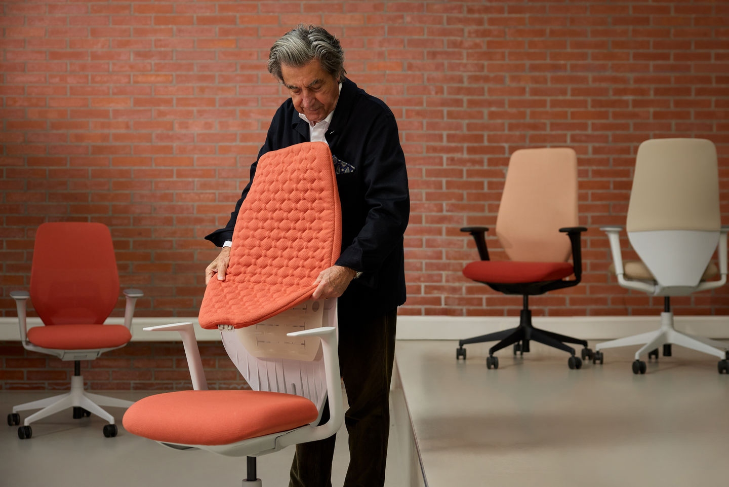 ACX Softknit office swivel chair Vitra