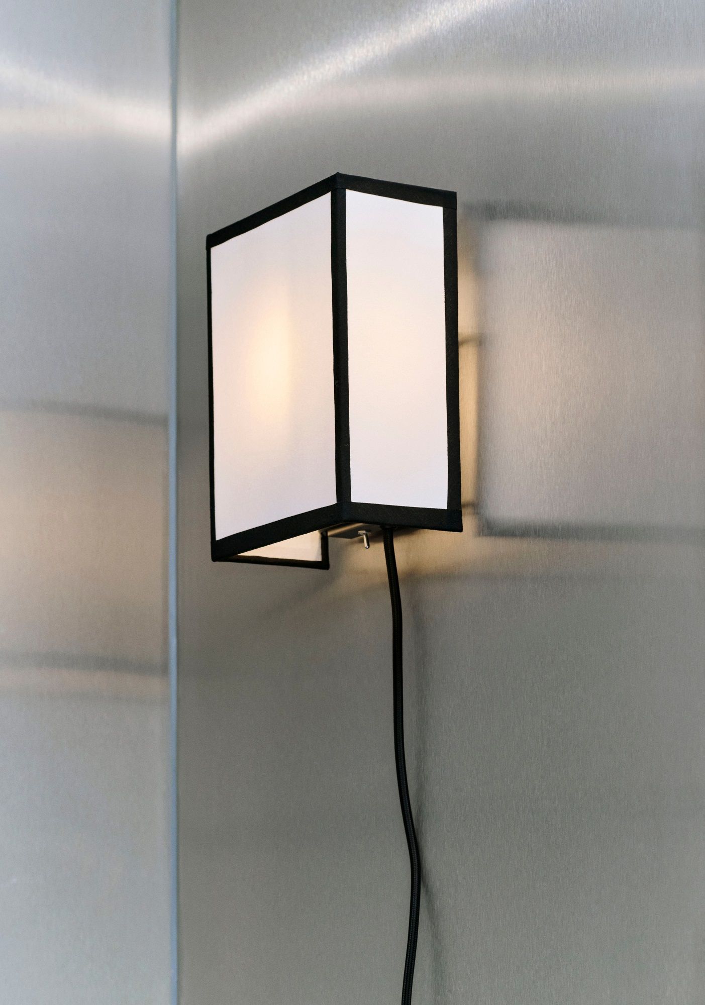 Ava Square Wall Lamp Wall light Hay