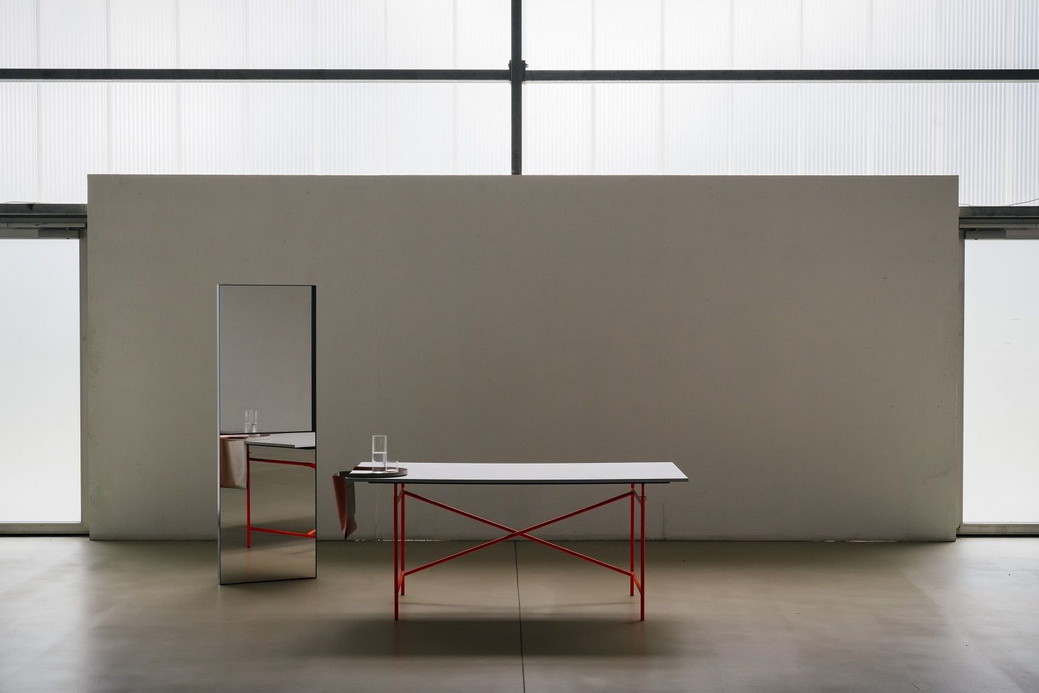 Salto Paper furniture / Organizer Richard Lampert