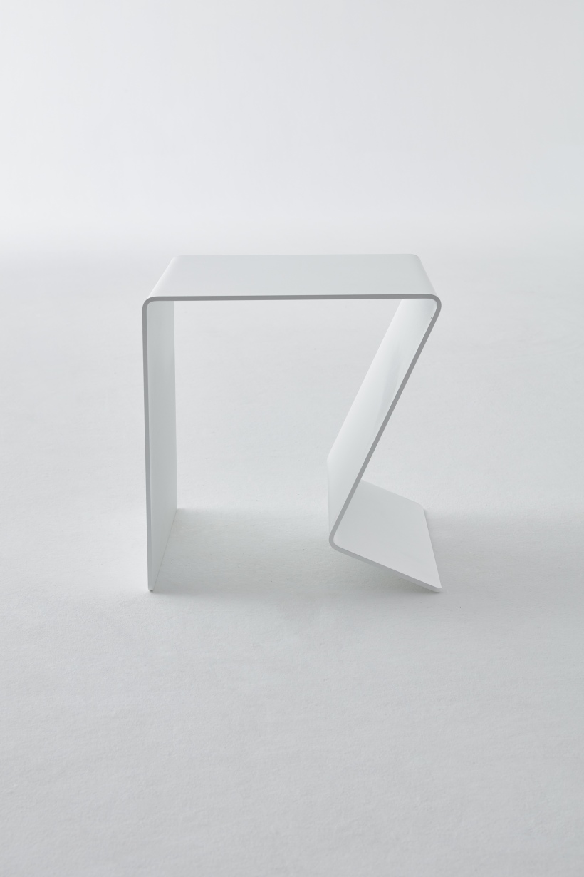 Buk side table Müller Möbelwerkstätten