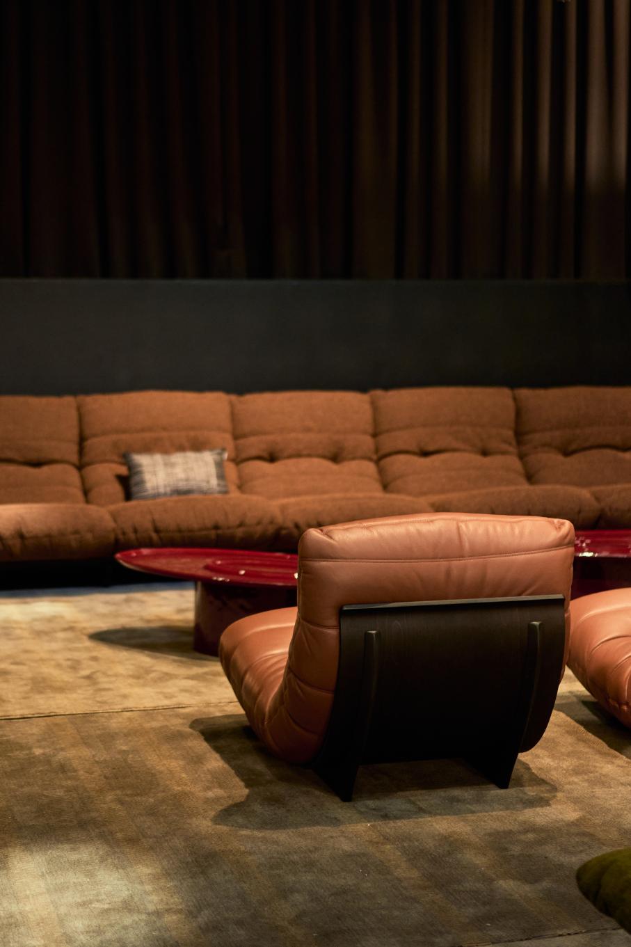Oasi coffee table ligne roset