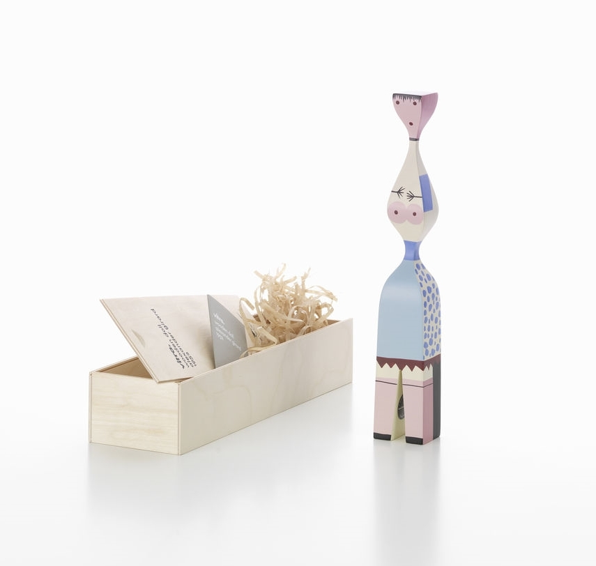Wooden Dolls Wooden figure Vitra No 7