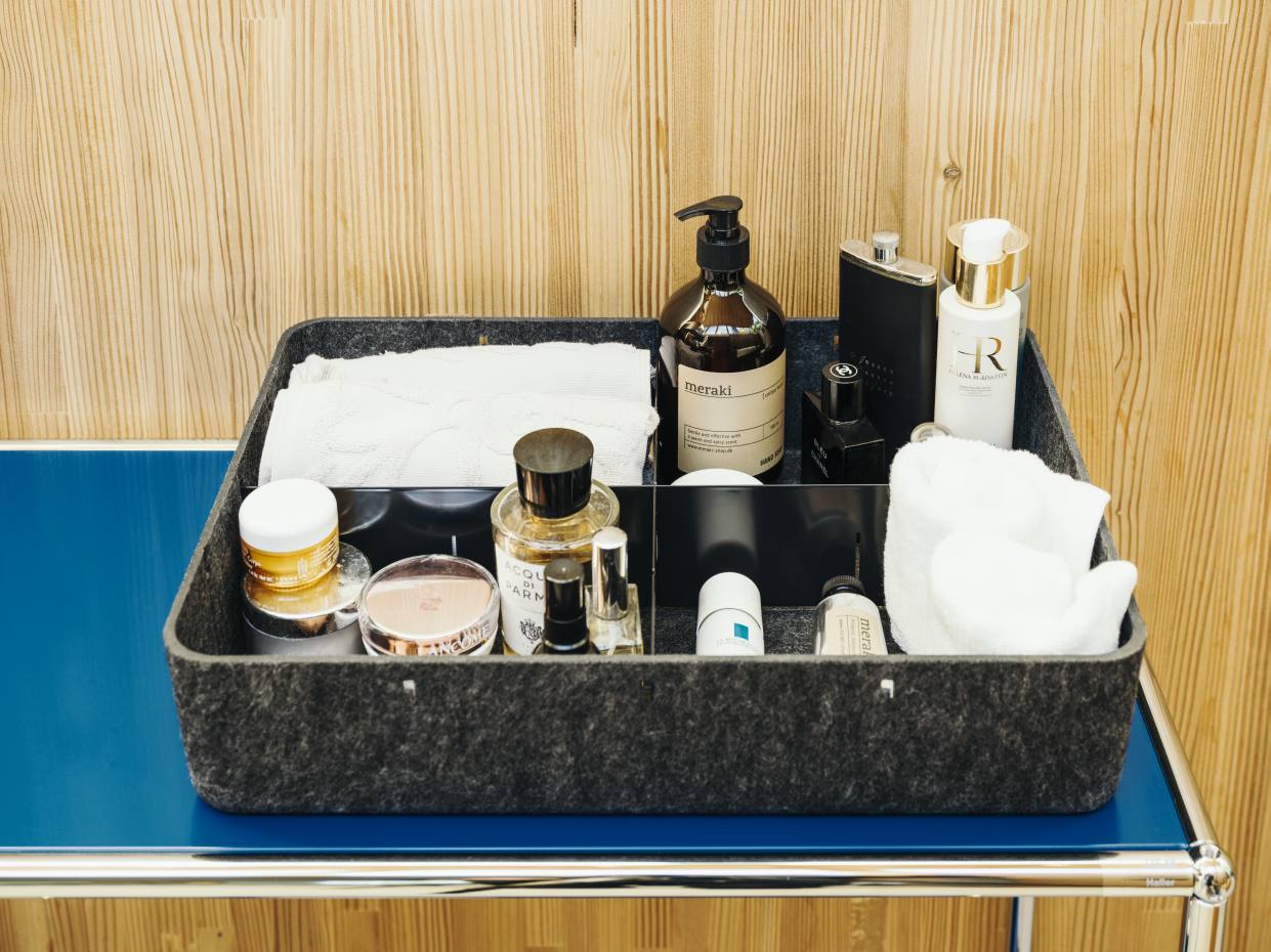 USM Haller Inos box deep with tray