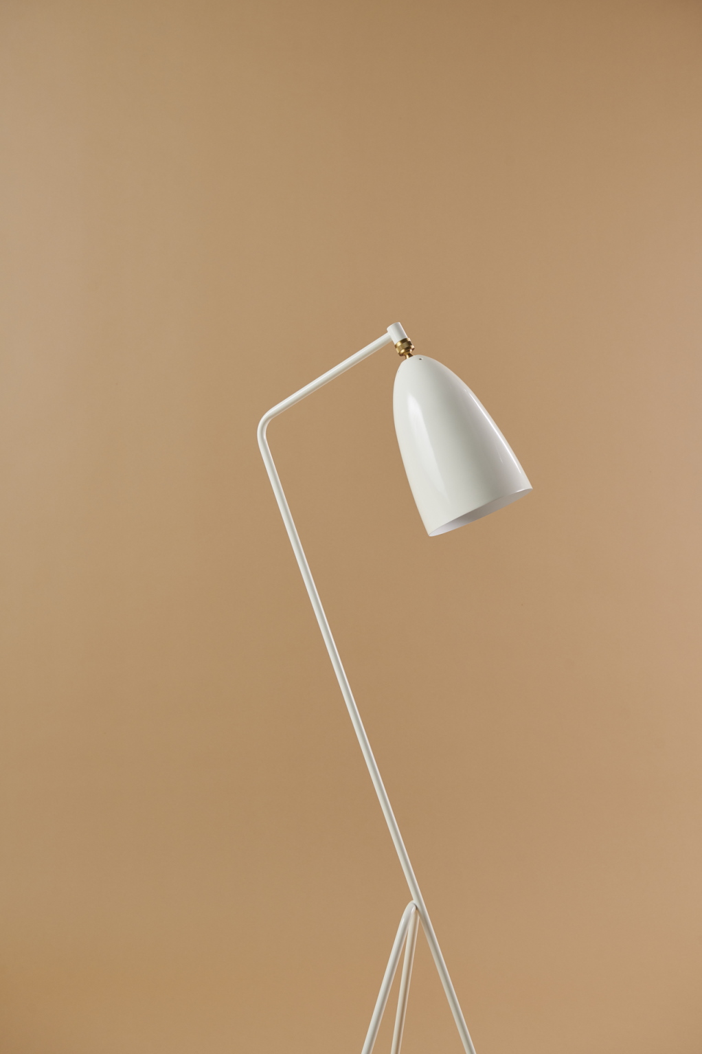Gräshoppa / Grashoppa Floor light Gubi