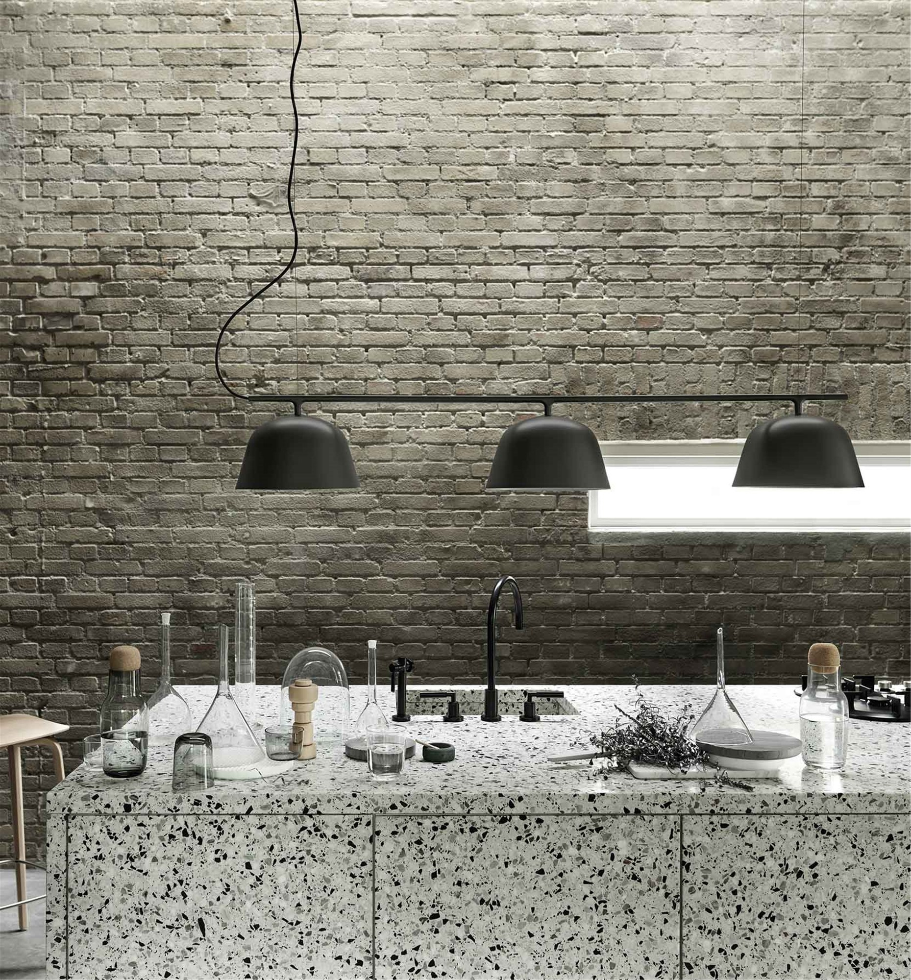 Ambit Rail pendant lamp Muuto