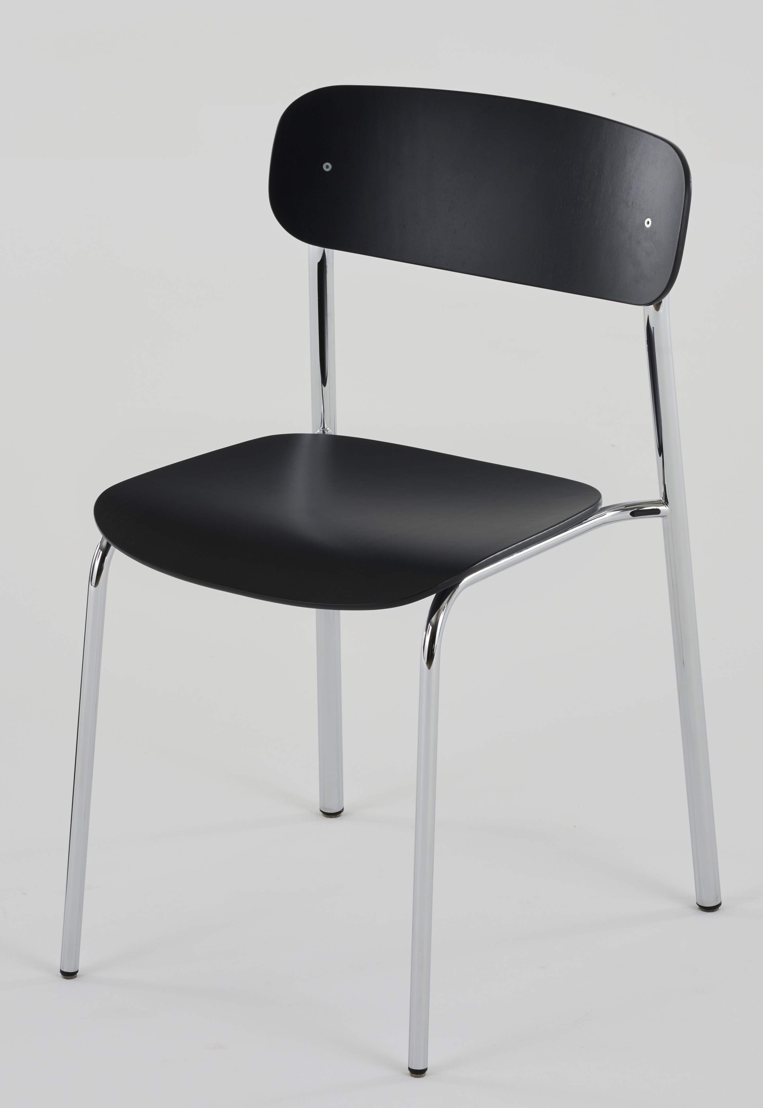 S 243 / S243 Tubular steel chair Thonet