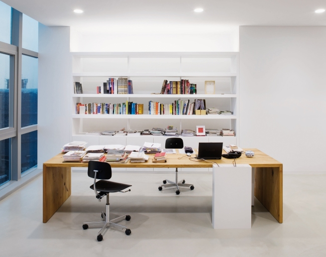 TA01 Ponte Table e15