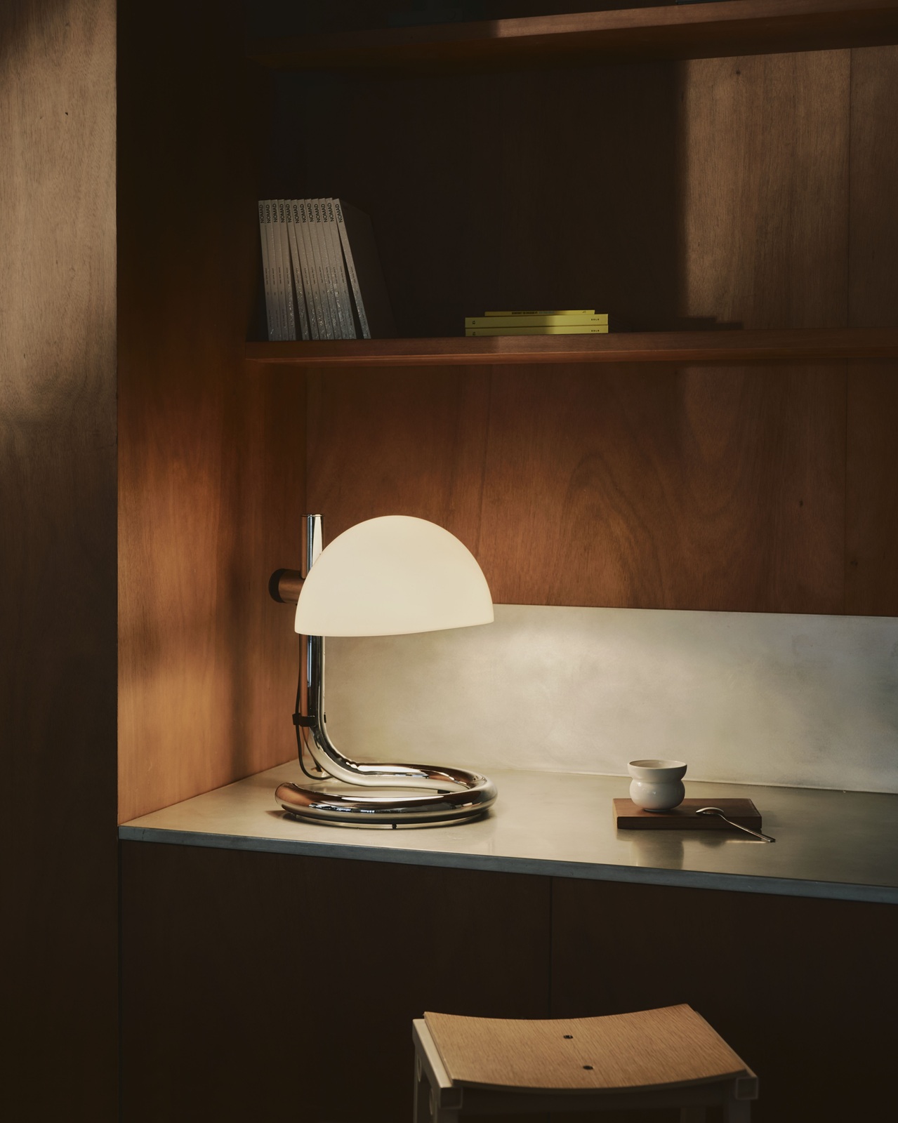 Lauro M table lamp marset