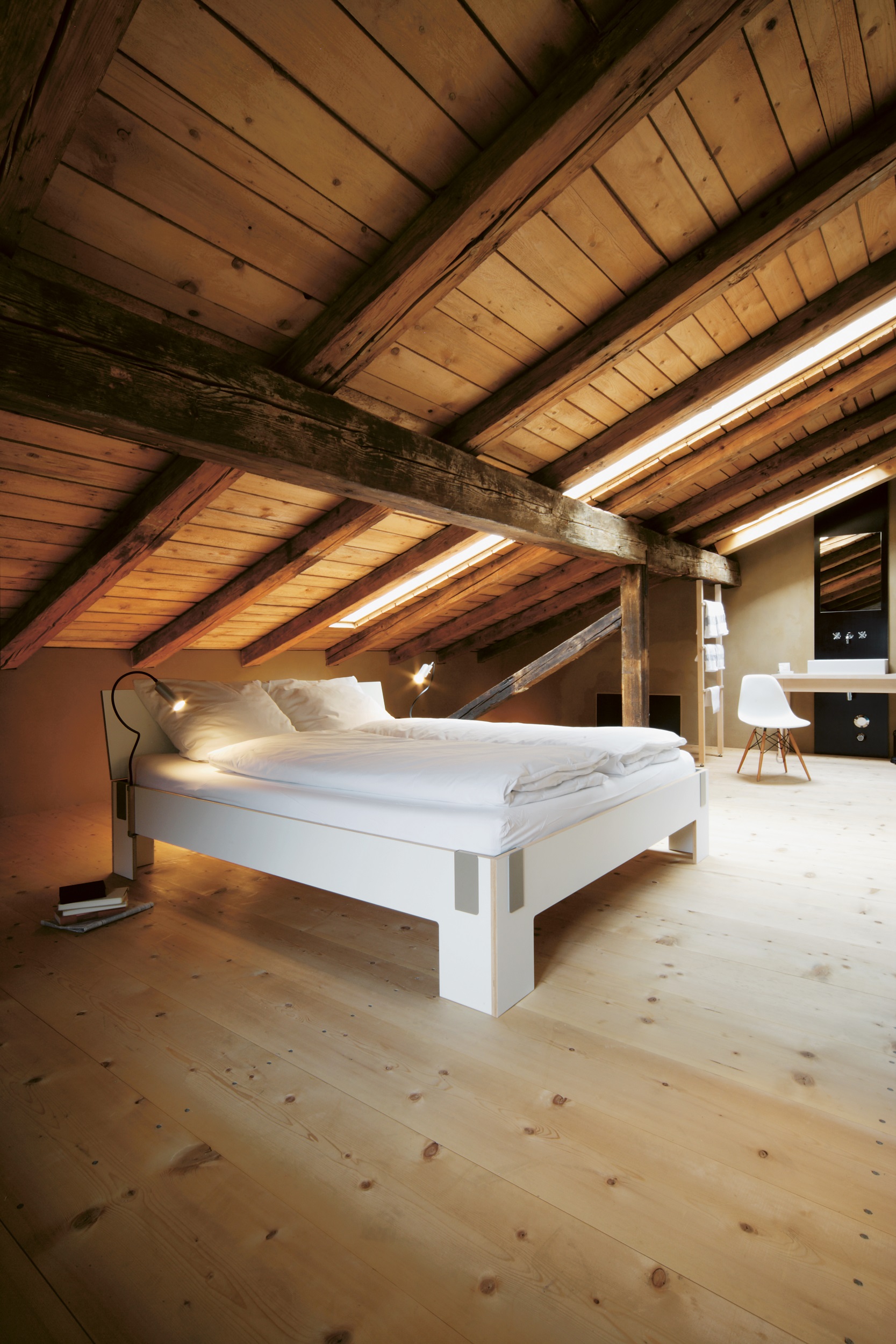 Tagedieb bed Nils Holger Moormann