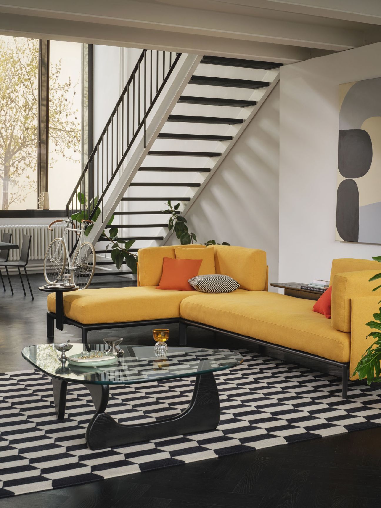 Noguchi Coffee Table Maple Vitra