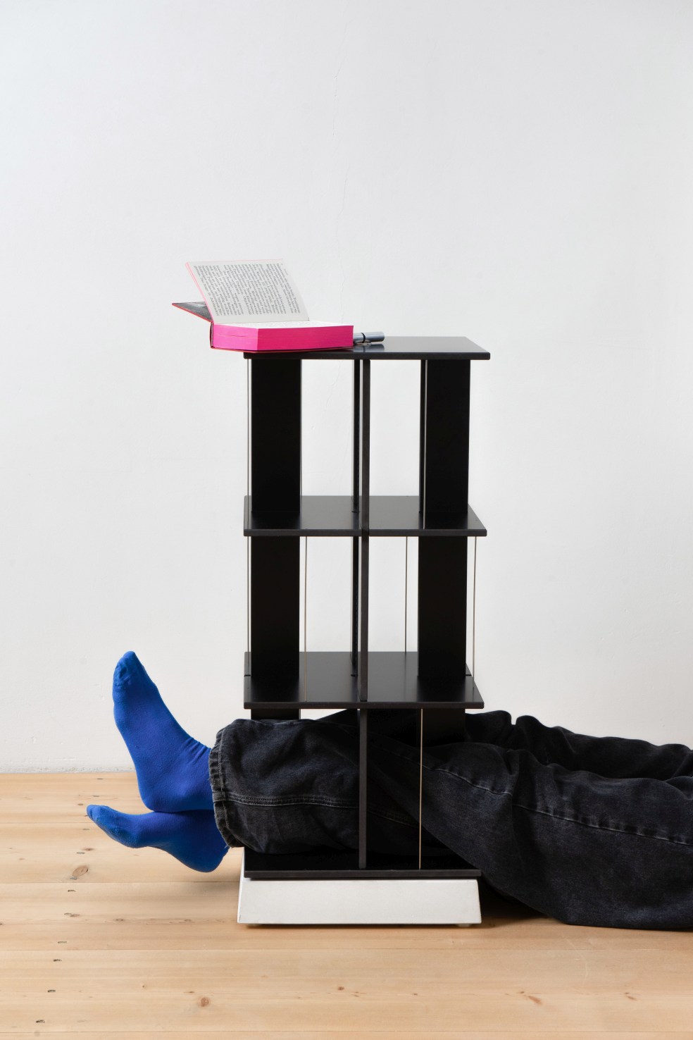 Buchstabler bookshelf, dvd-shelf Nils Holger Moormann