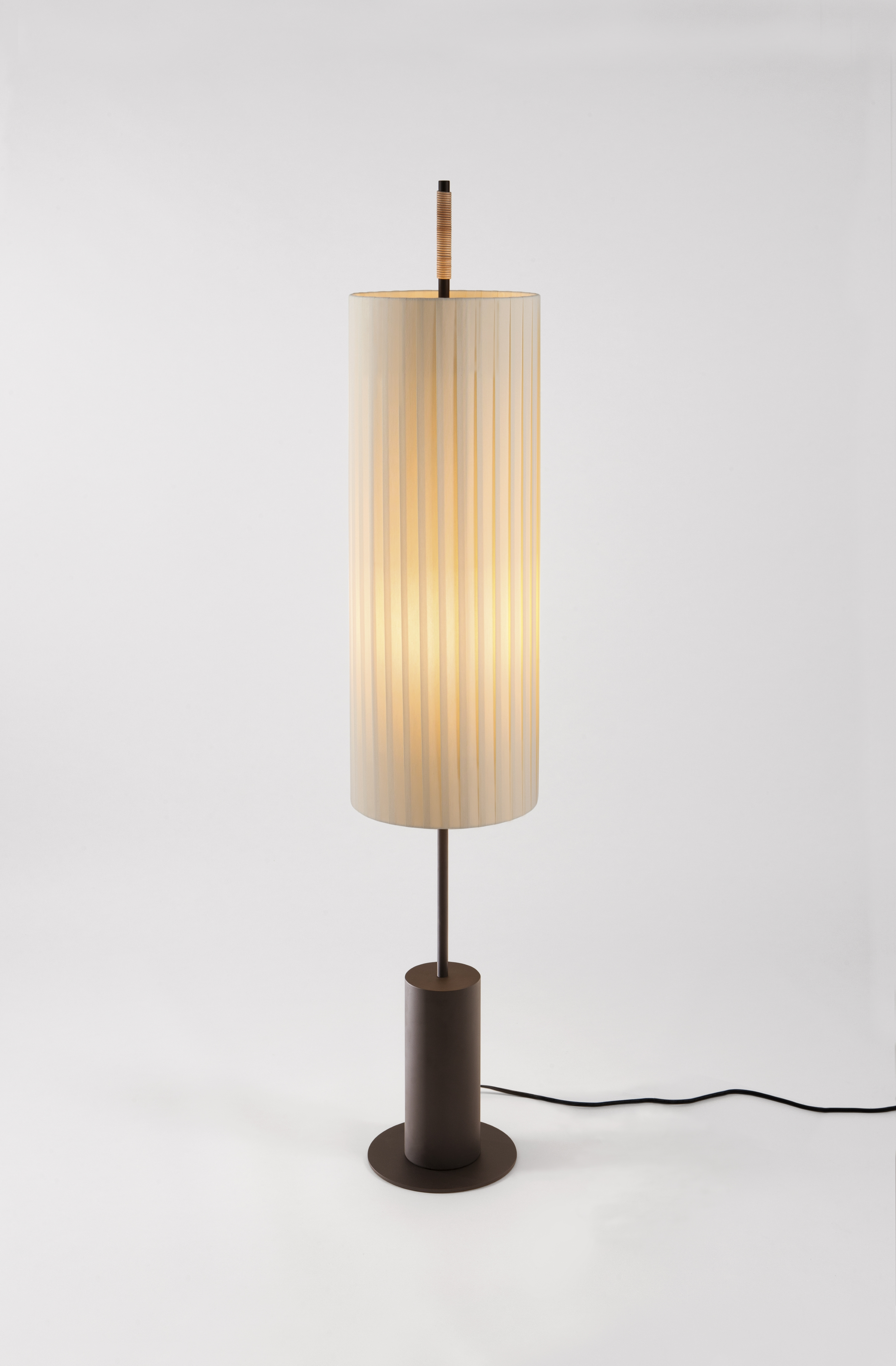 Dorica Floor lamp Santa & Cole