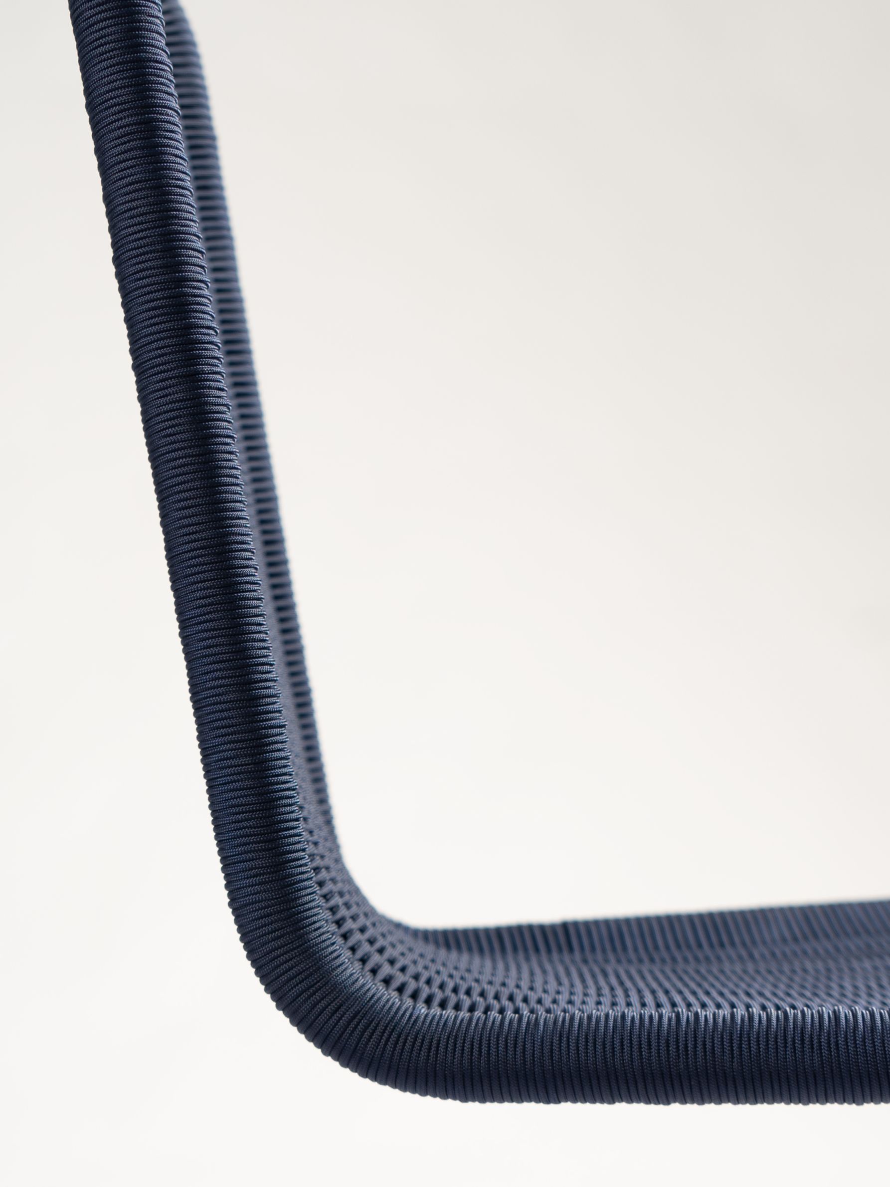 B25 Chair Dark blue Tecta