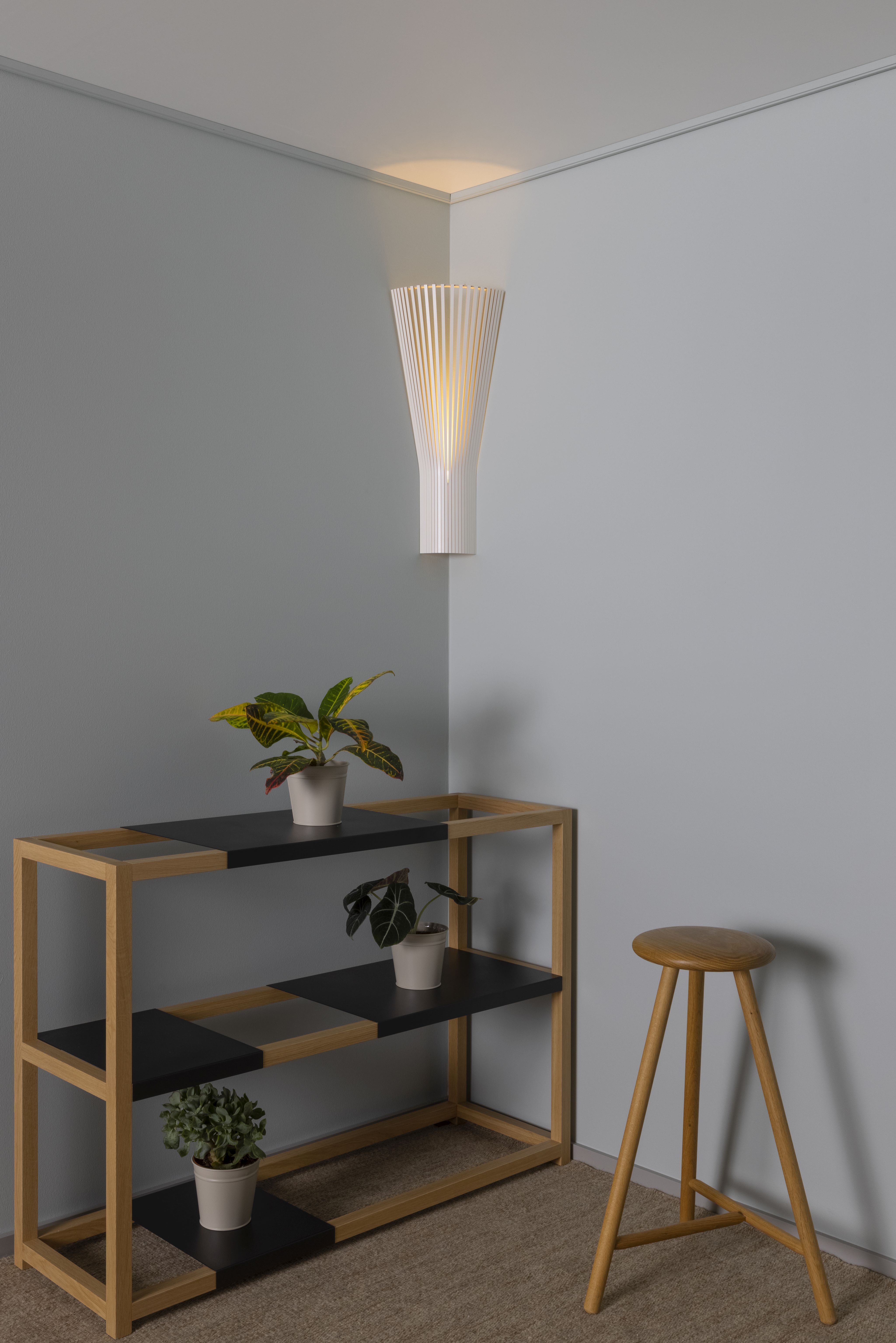 Secto 4236 corner lamp Secto Design