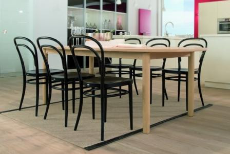 214 M / 214M Bentwodd Chair - Café chair Thonet