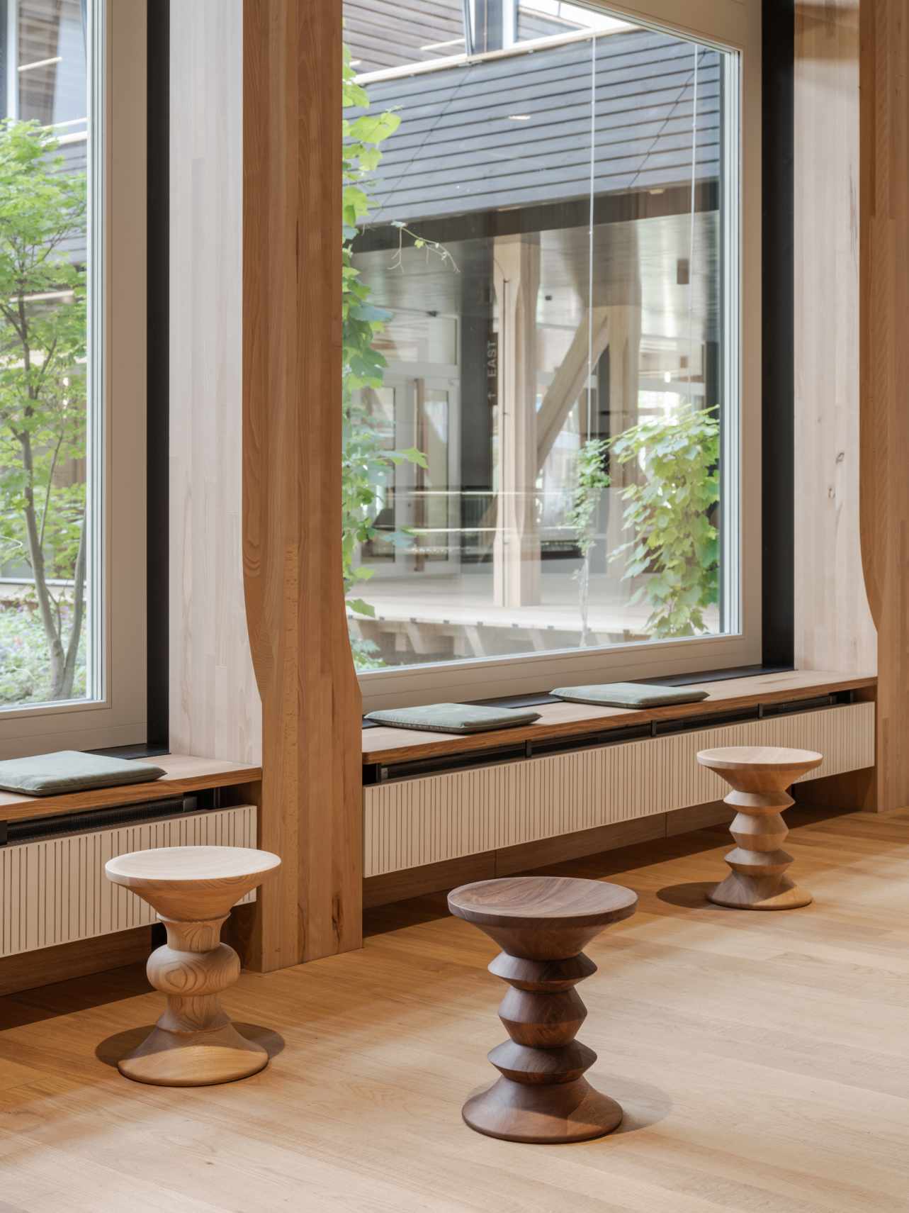 Eames Stools A Stool Vitra NEW VERSION