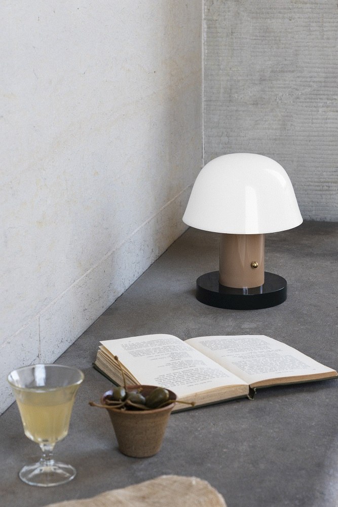 Setago JH27 Battery Lamp / Table Lamp TWILIGHT / SAND AndTradition SINGLE PIECES