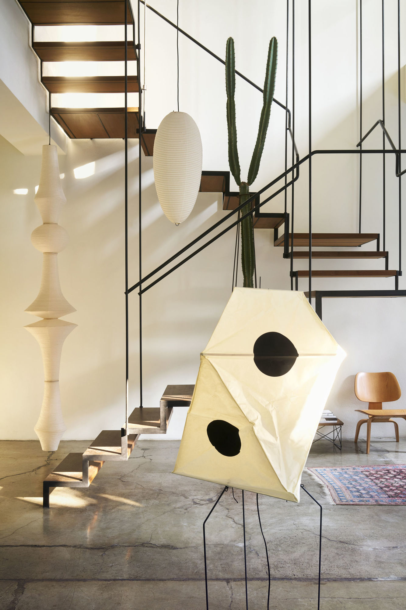 Plywood Group LCW Chair Vitra