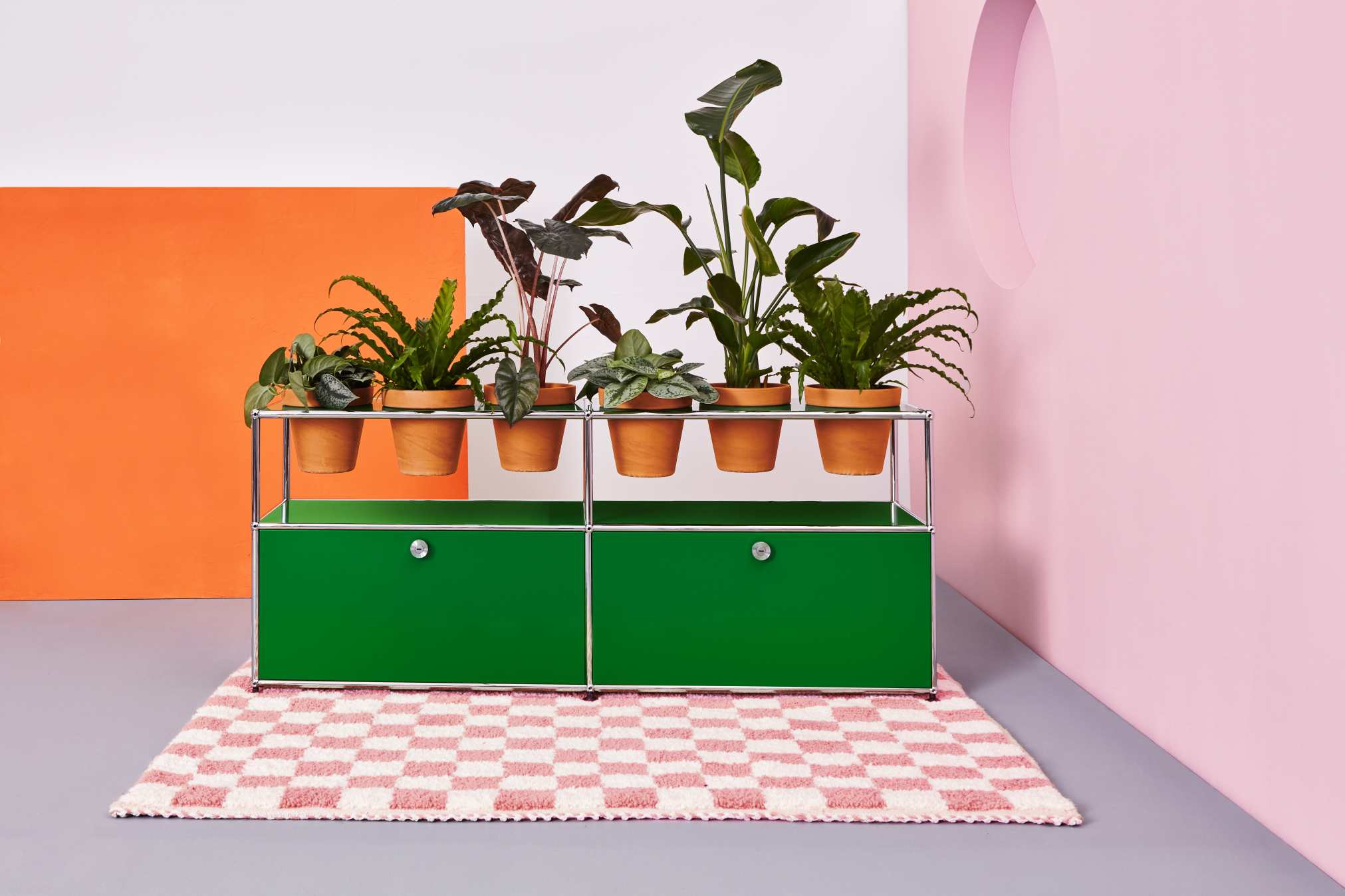 Plant worlds Sideboard Configuration 2 USM Haller 