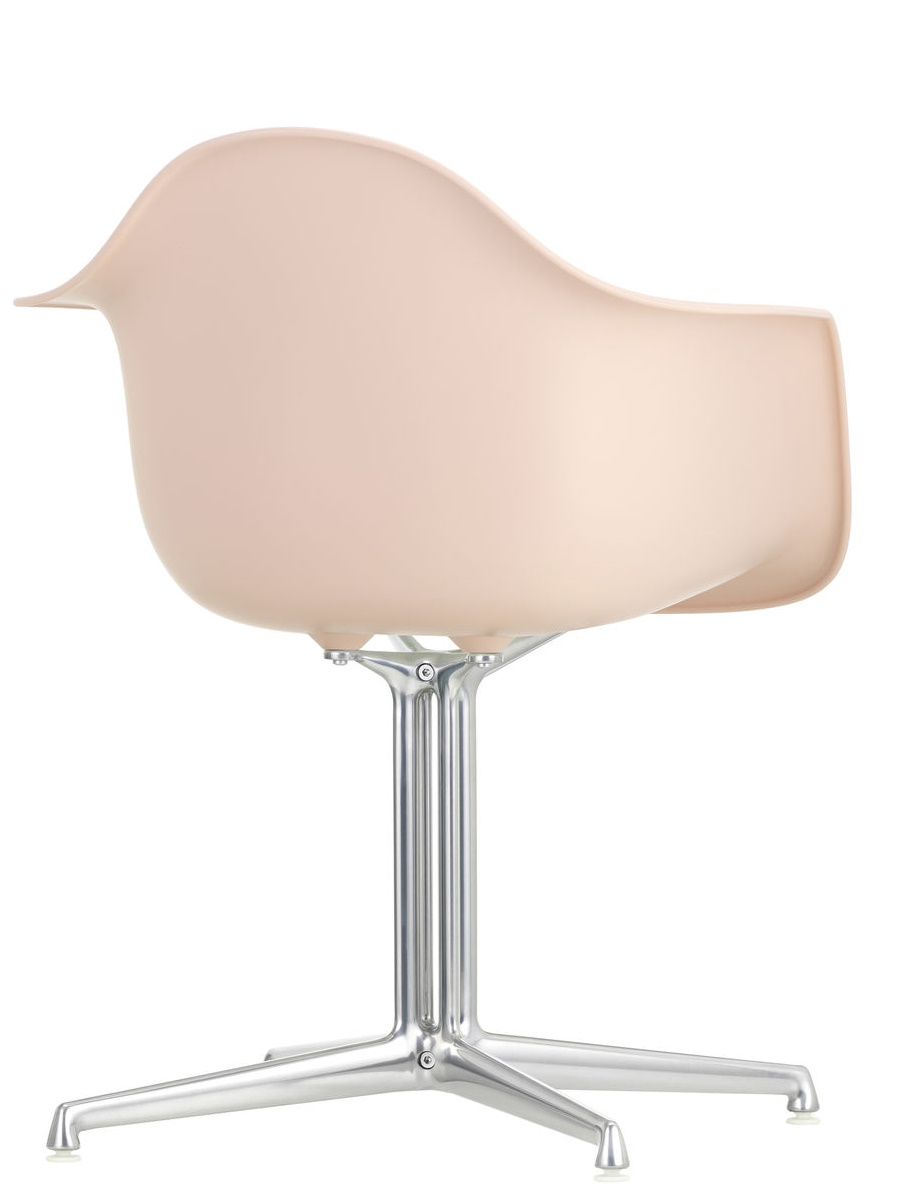 Eames Plastic Arm Chair DAL Chair Vitra