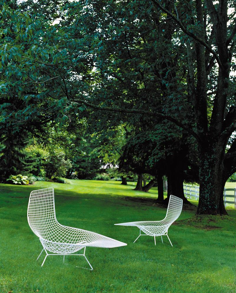 Bertoia Asymmetrical Recliner OUTDOOR Knoll International