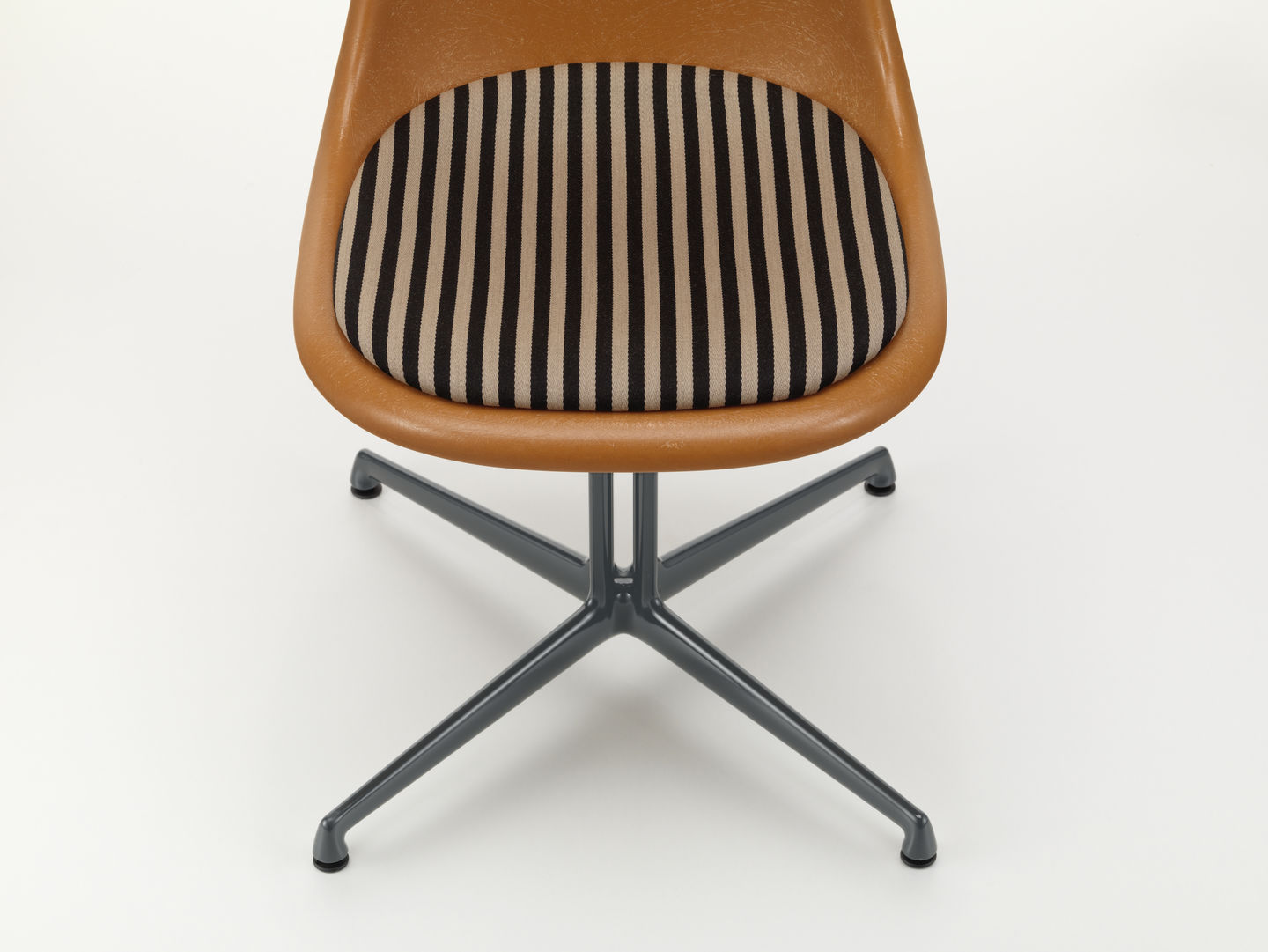Eames Fibreglass Side Chair La Fonda Ochre Dark Vitra LIMITED EDITION