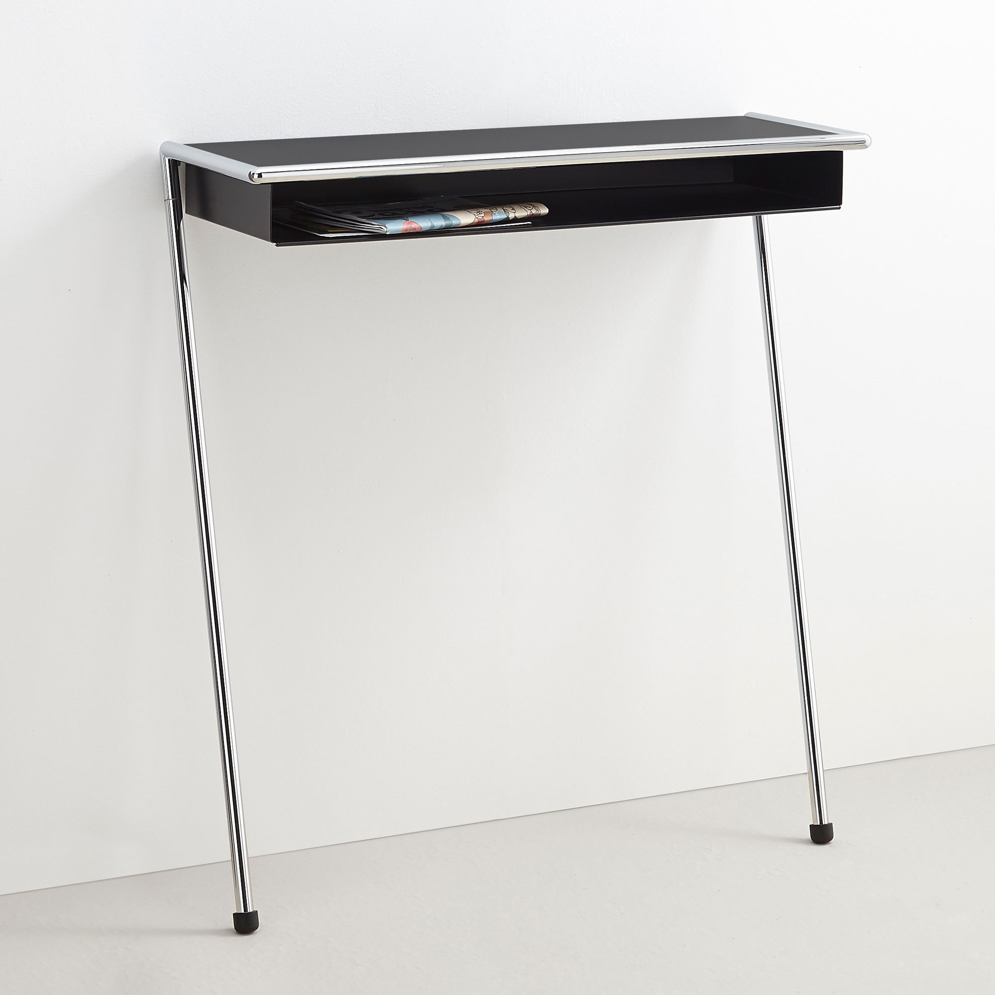 Lola Leaning console Mox frame chrome gloss plate white