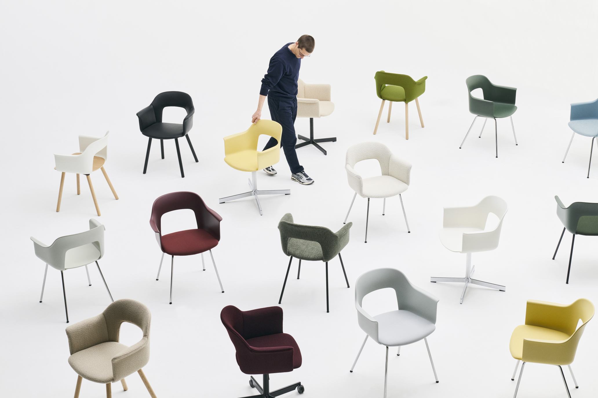 Layout Armchair 221 Armchair Hay