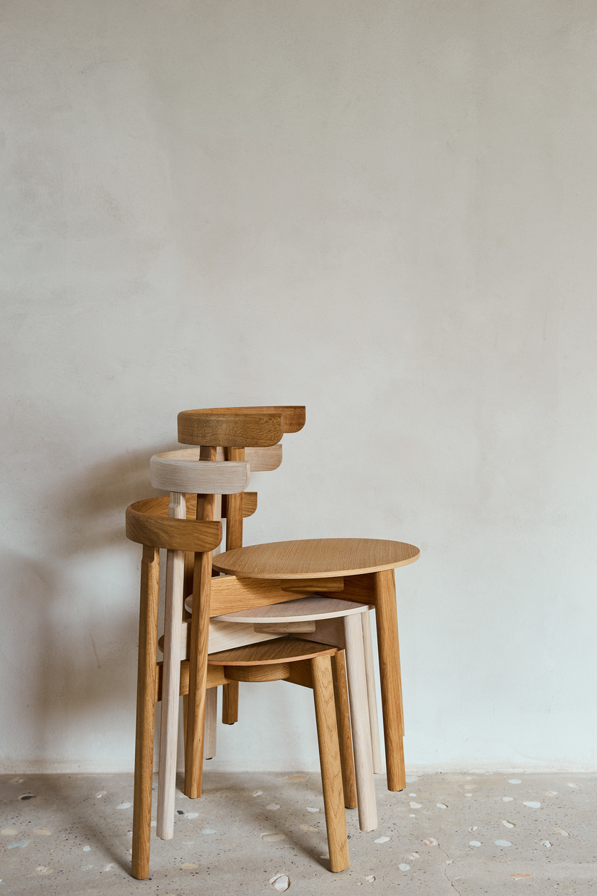 Lunar chair oak Form & Refine