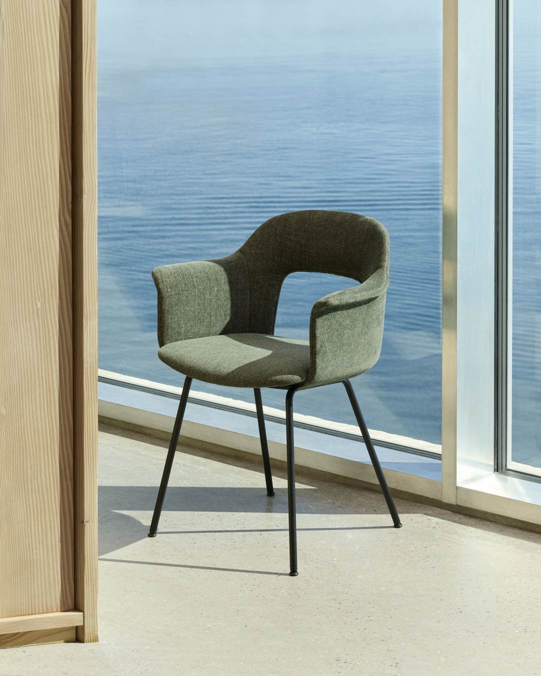 Layout Armchair 214 Armchair Hay   