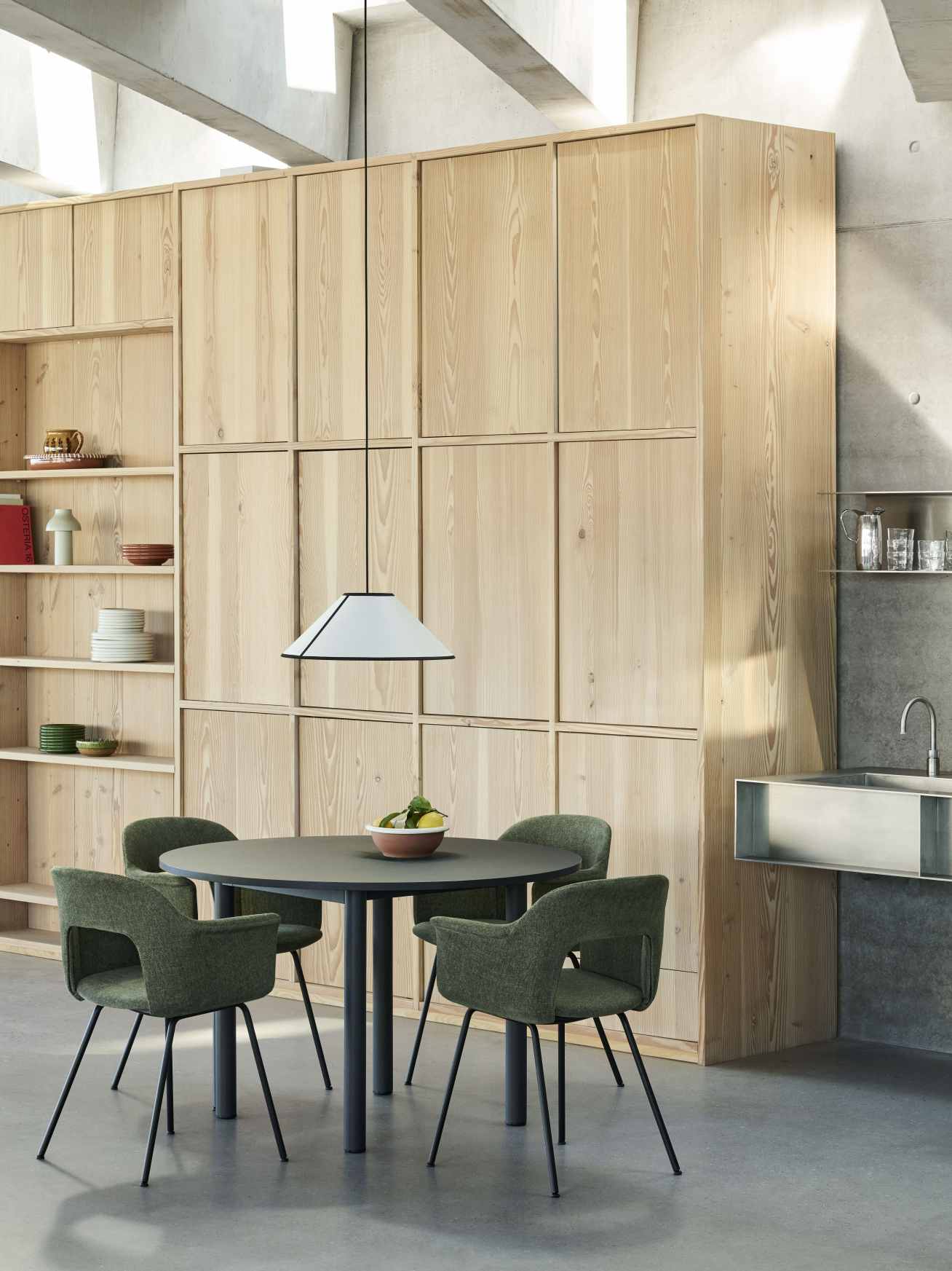 Layout Armchair 214 Armchair Hay   