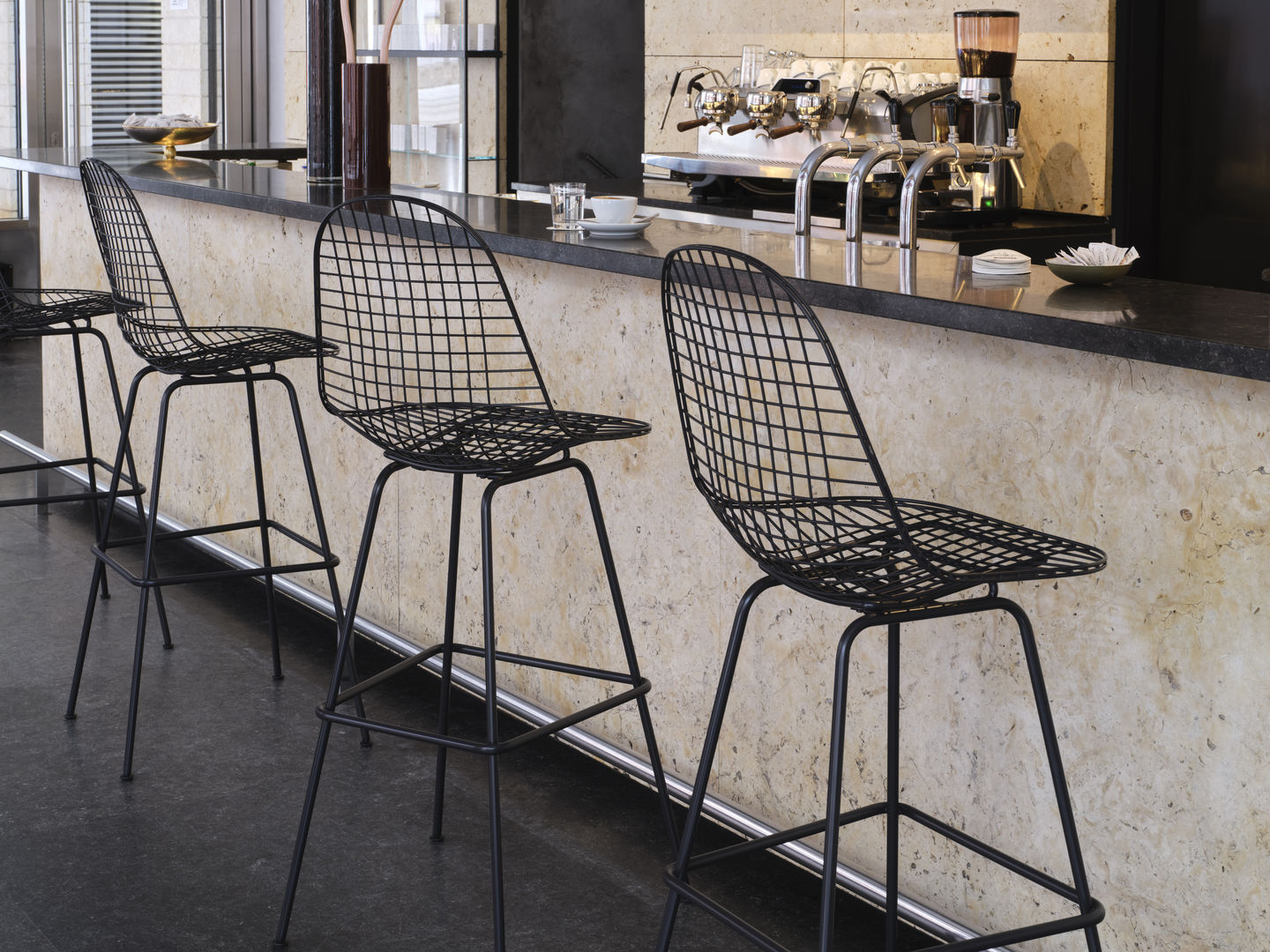 Eames Wire Bar Stool Bar stool High with seat and backrest upholstery Vitra