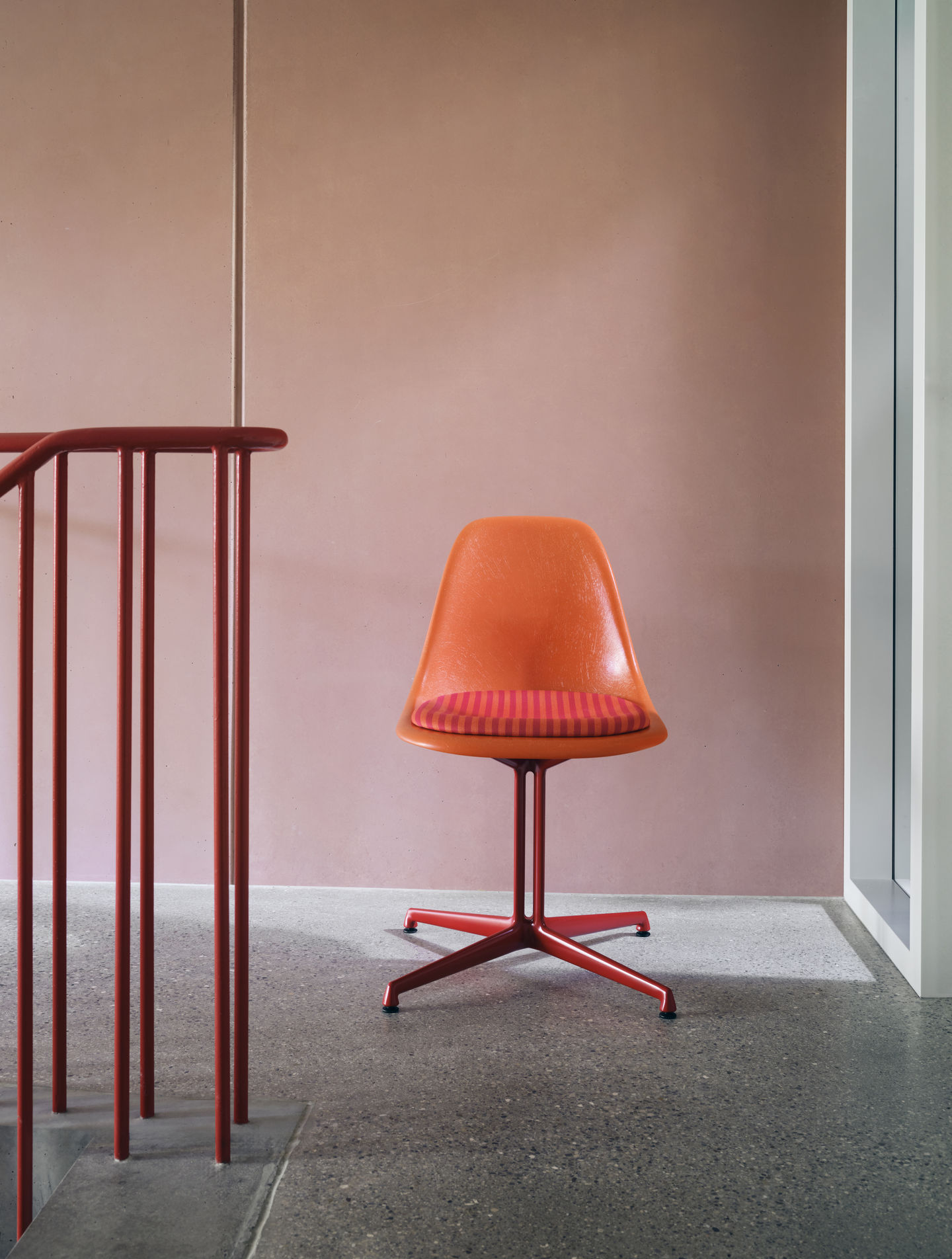 Eames Fibreglass Side Chair La Fonda Red Orange Vitra LIMITED EDITION 